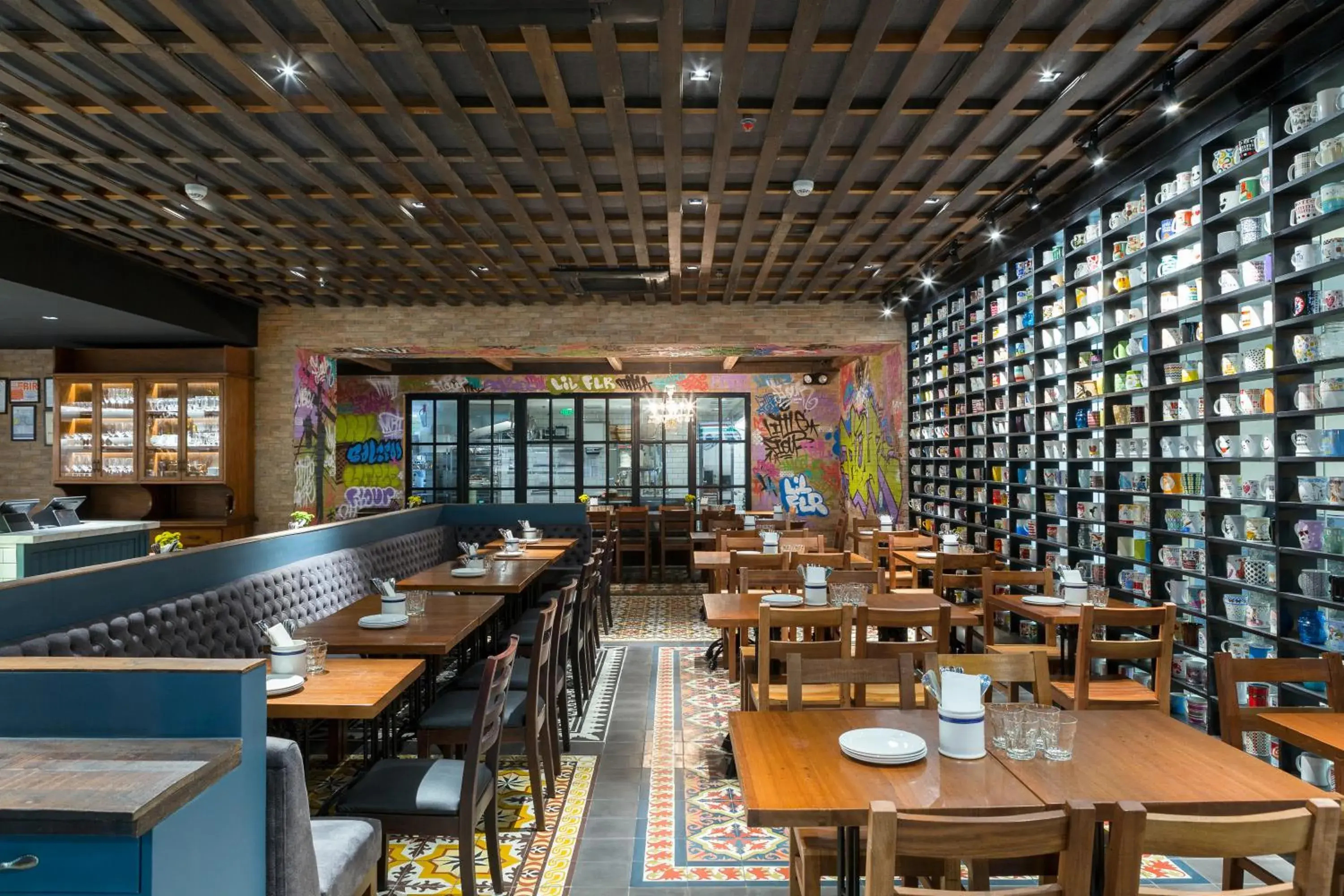 Restaurant/places to eat in The Sphere Serviced Residences Managed by HII Restaurant/places to eat in The Sphere Serviced Residences Managed by HII