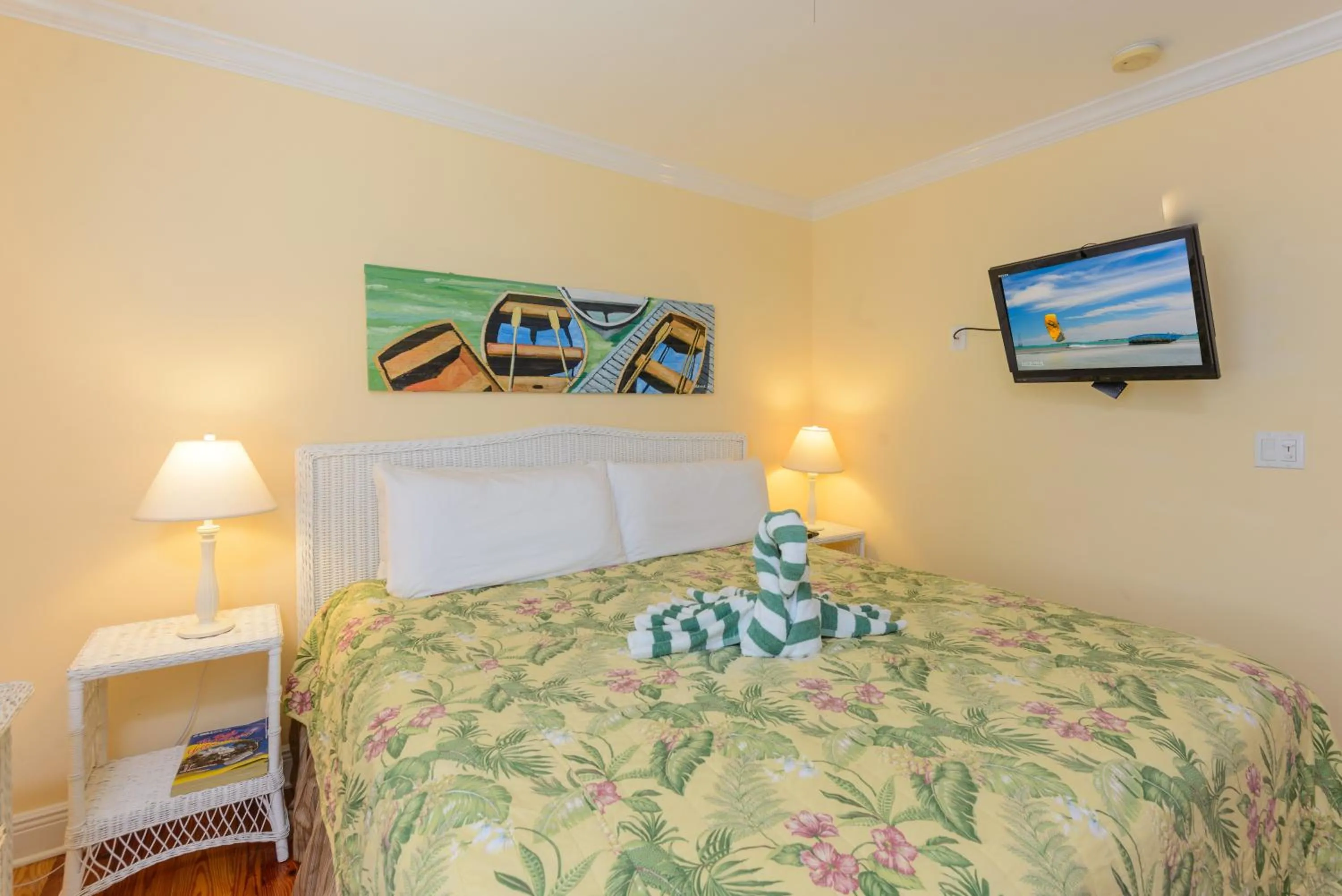 Bedroom, Bed in Key West Villas