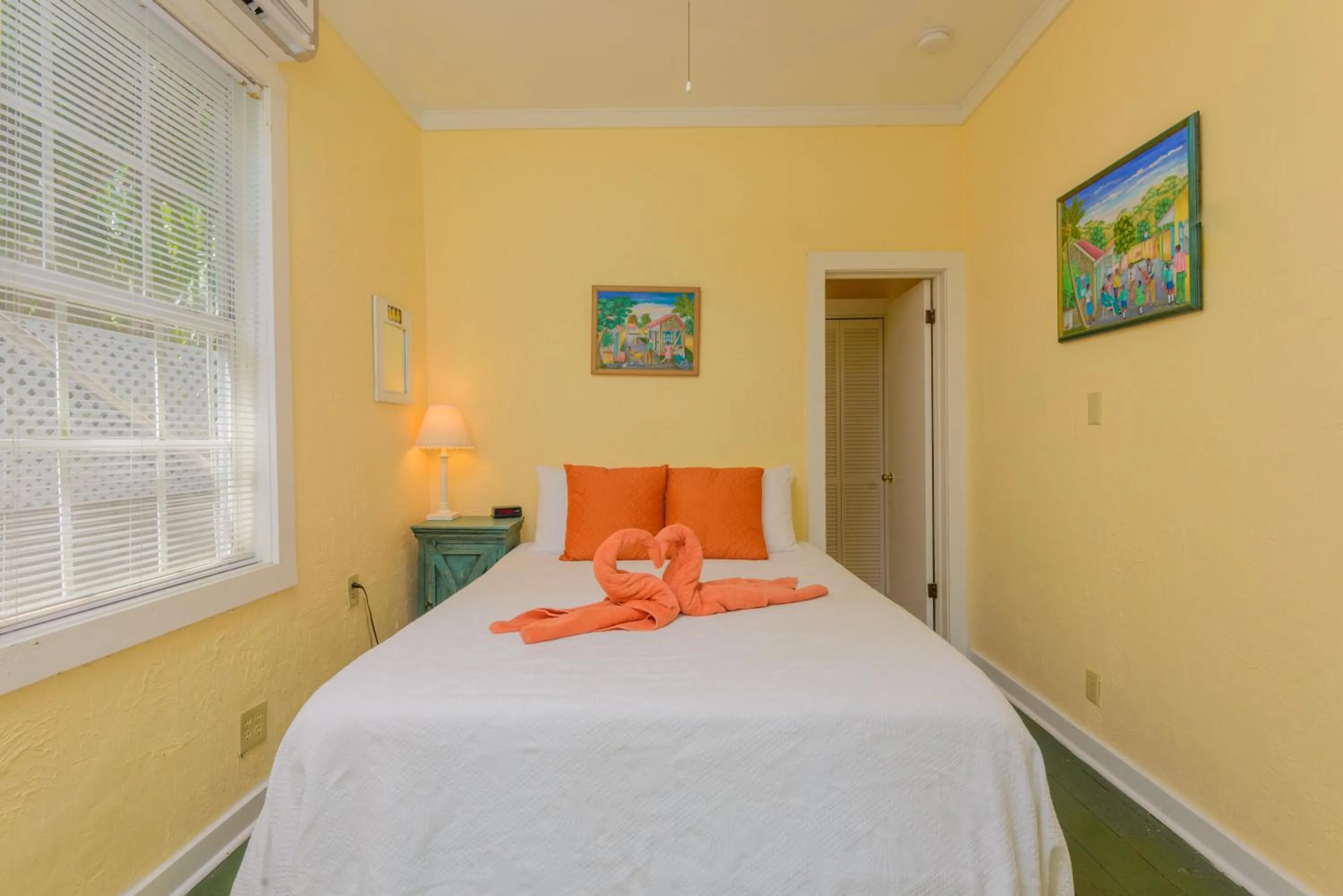 Bedroom, Bed in Key West Villas
