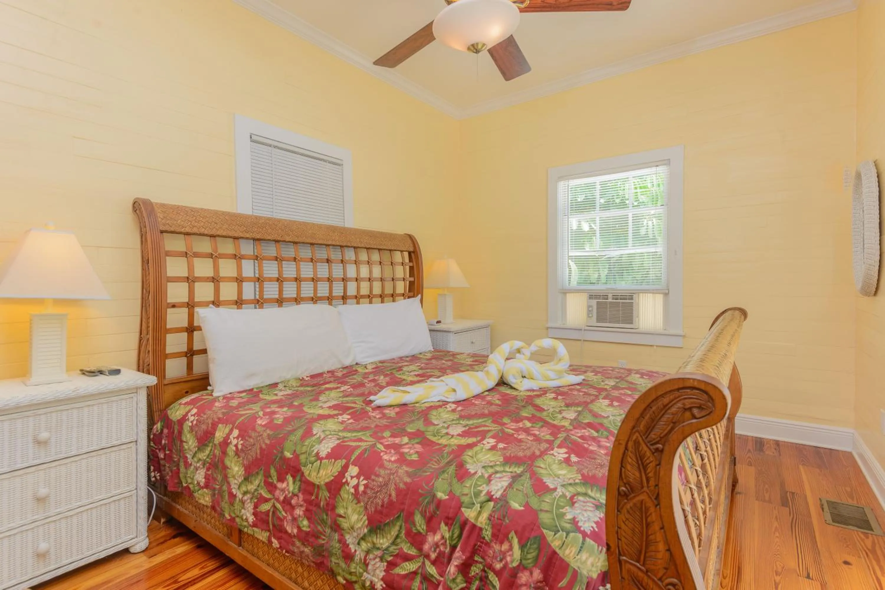 Bedroom, Bed in Key West Villas