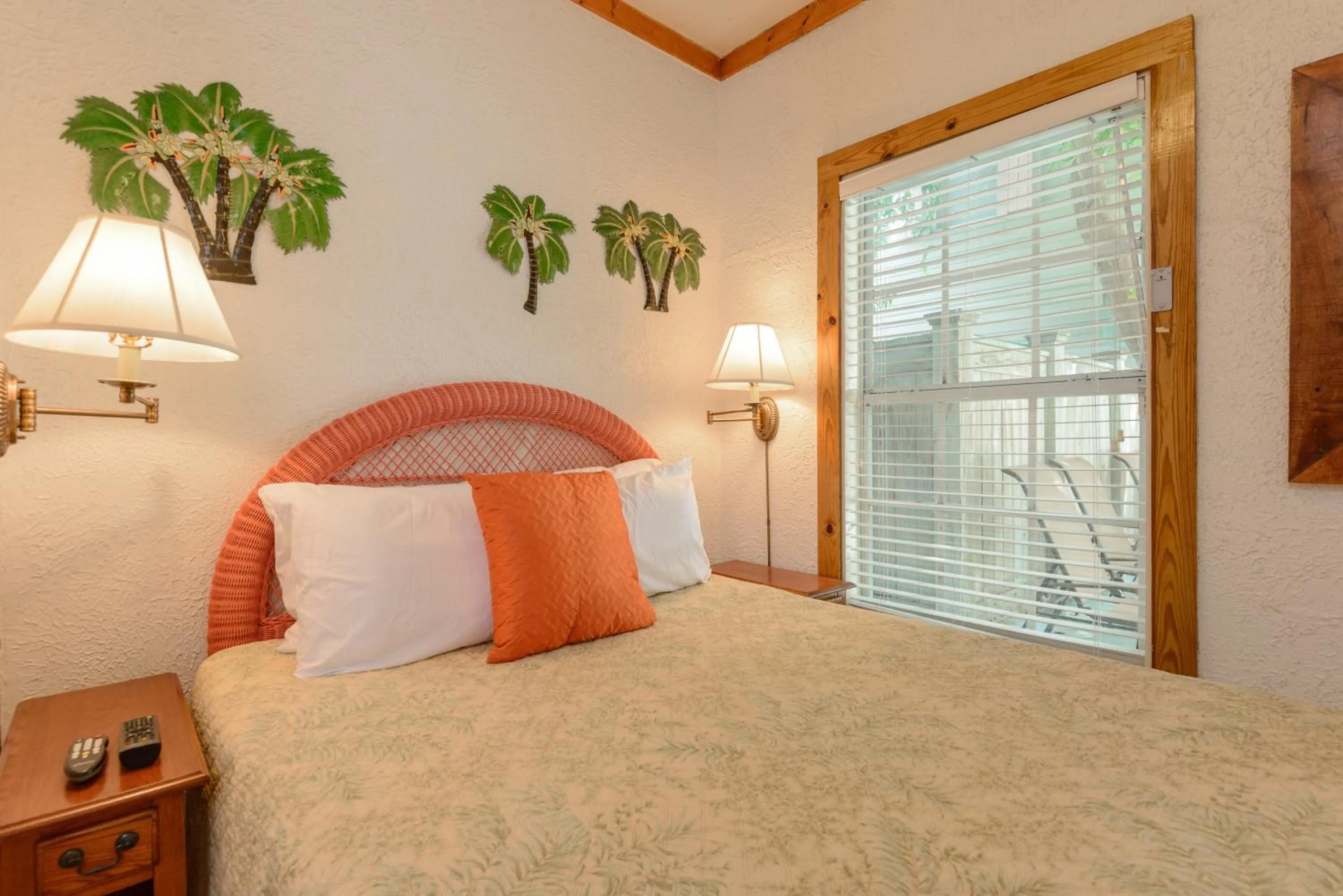 Bedroom, Bed in Key West Villas