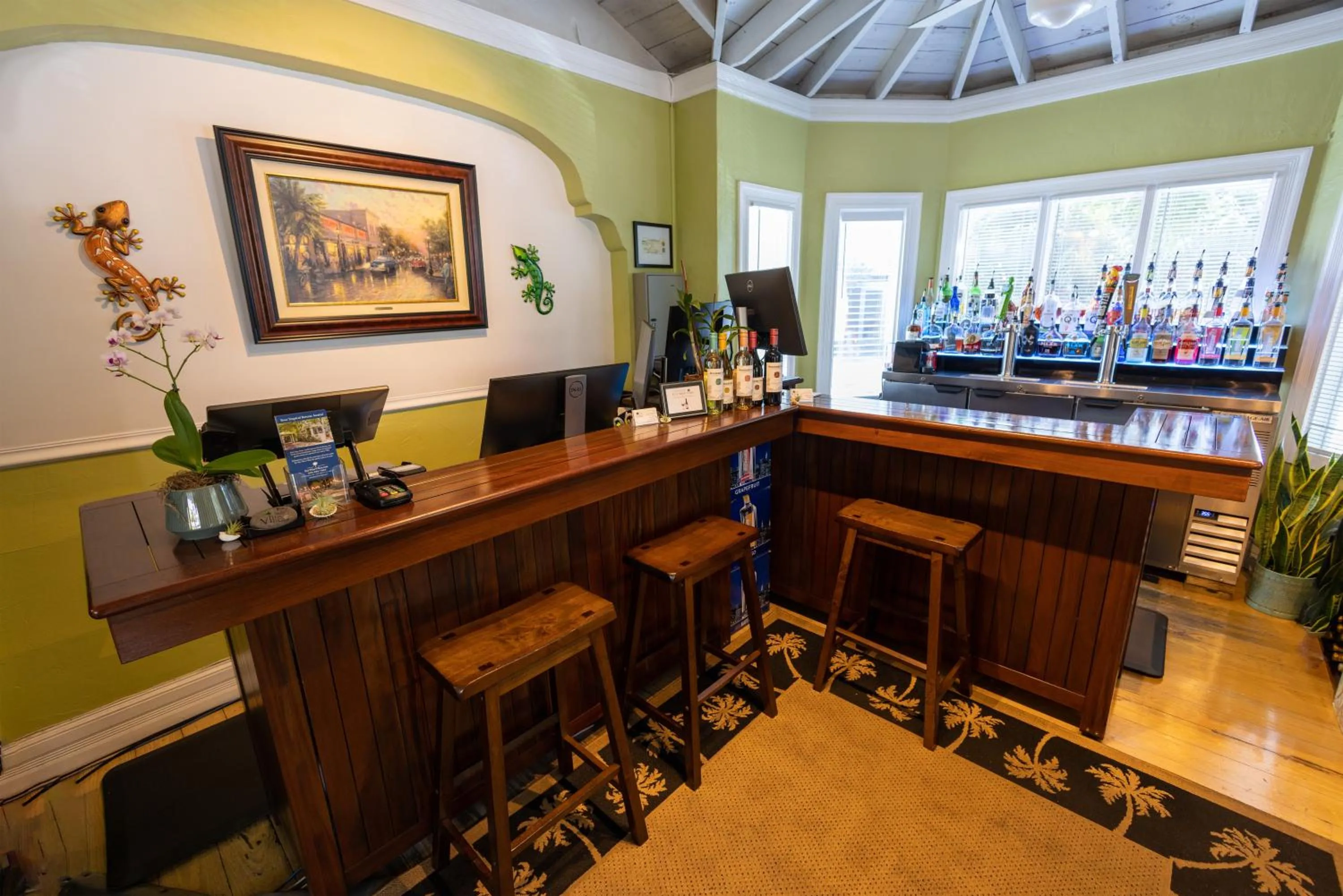 Lounge or bar in Key West Villas