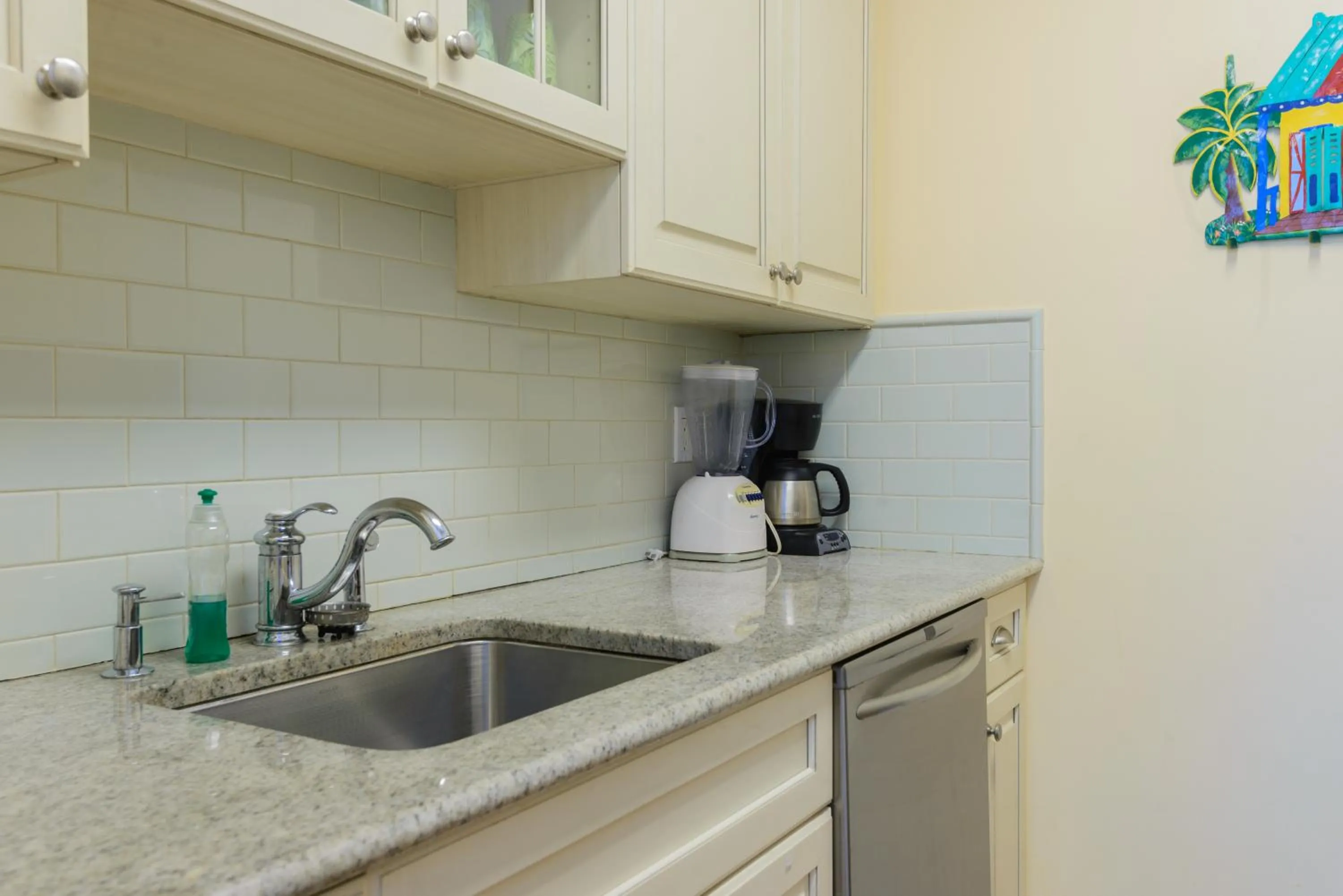 Kitchen or kitchenette in Key West Villas