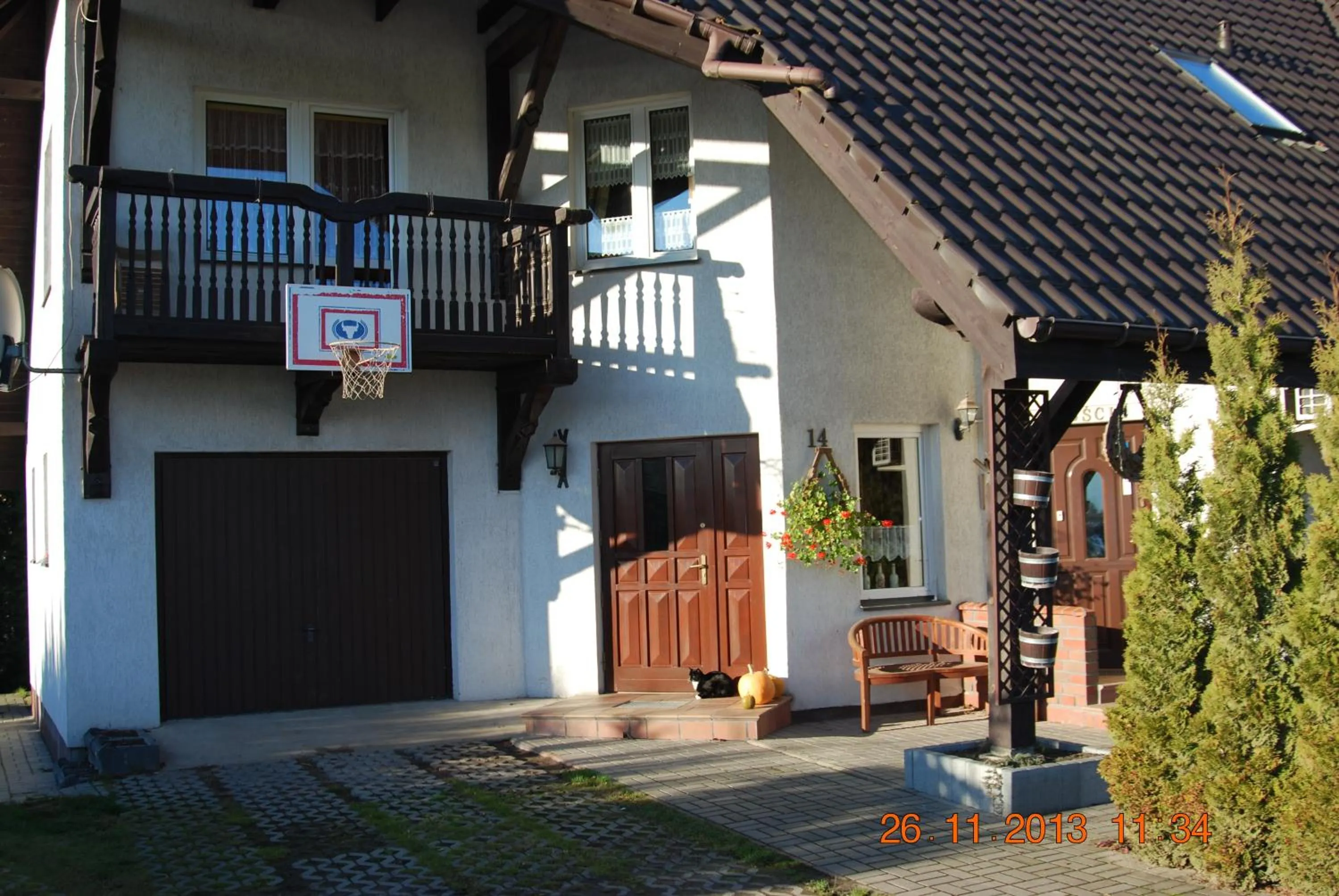 Facade/entrance in Zajazd i Restauracja "Myśliwskie Zacisze"