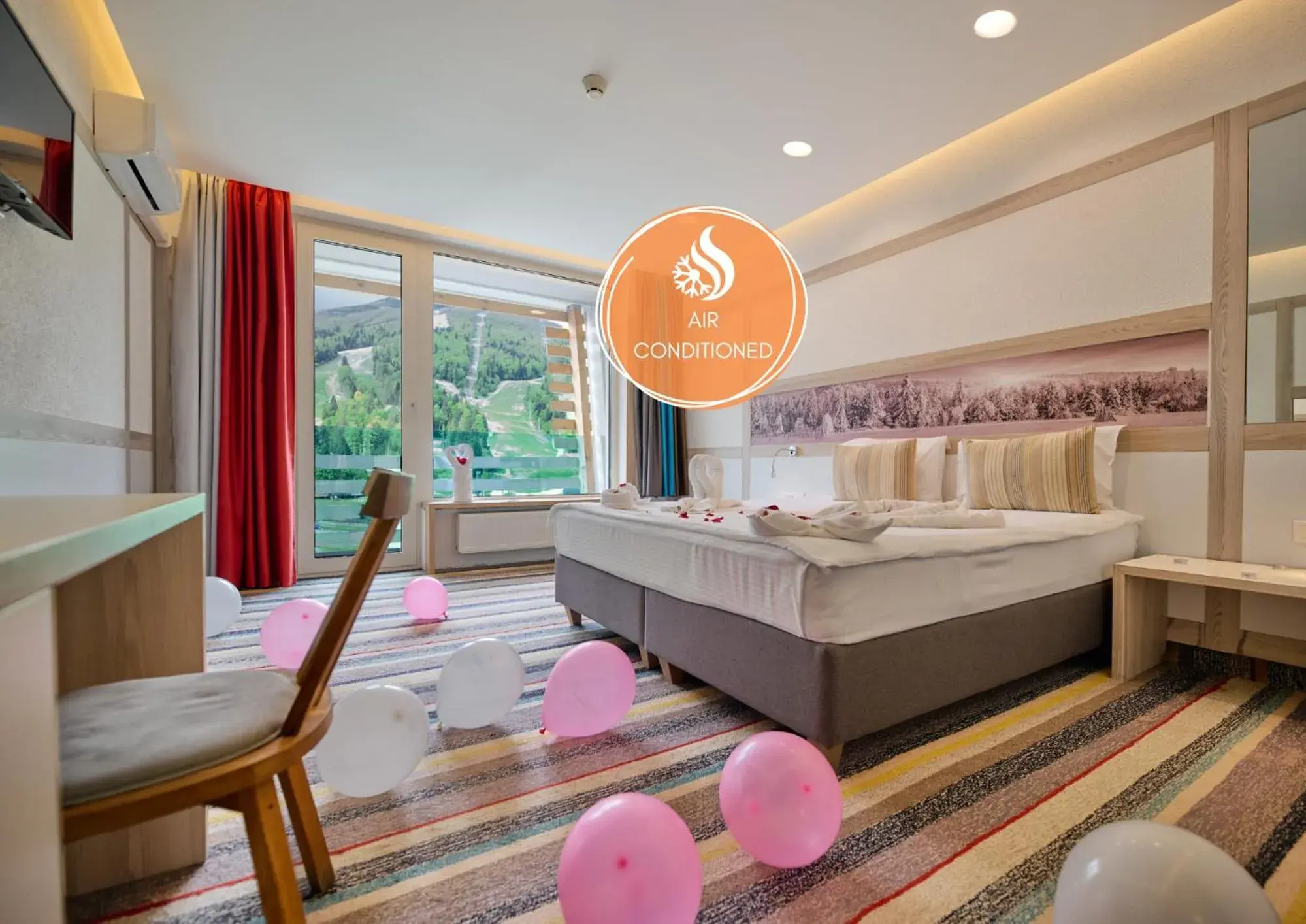 Deluxe Double or Twin Room with Mountain View, Balcony and Air-Conditioning - single occupancy in Hotel Han Bjelašnica Deluxe Double or Twin Room with Mountain View, Balcony and Air-Conditioning - single occupancy in Hotel Han Bjelašnica