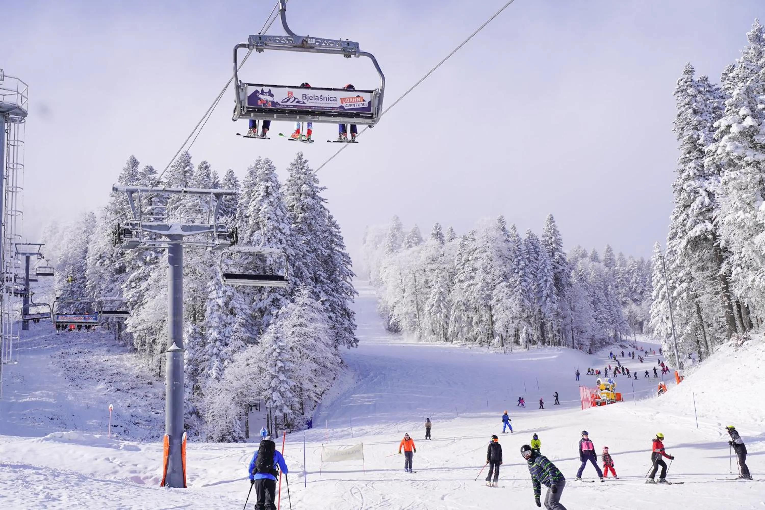 Skiing in Hotel Han Bjelašnica