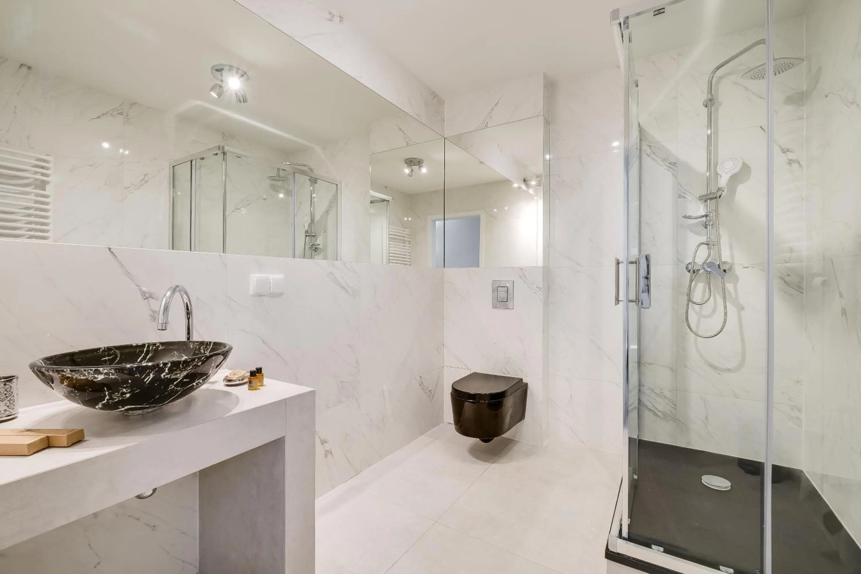Shower in SAVOY Mariacka Apartments