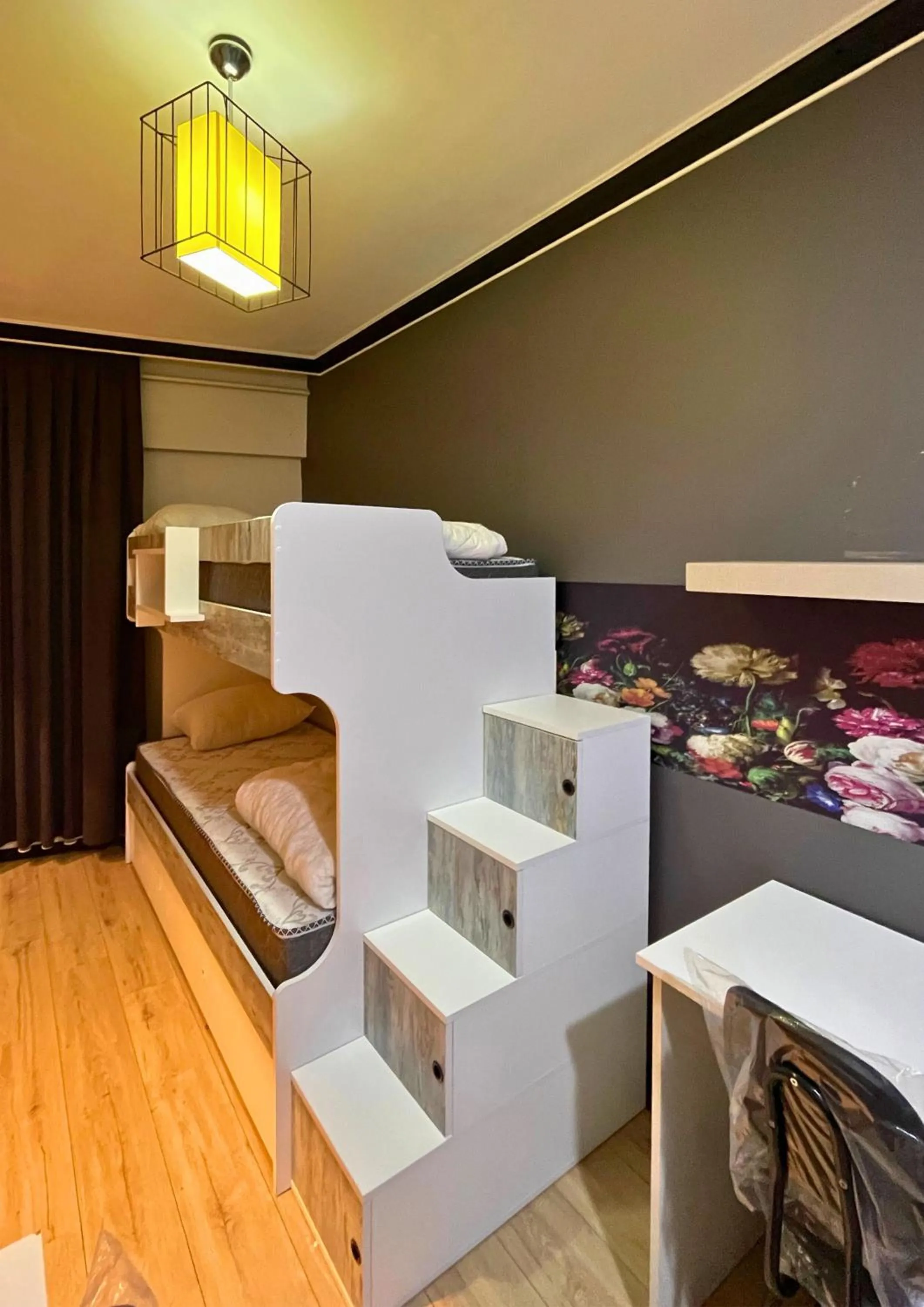 bunk bed, Bed in Global Hostel