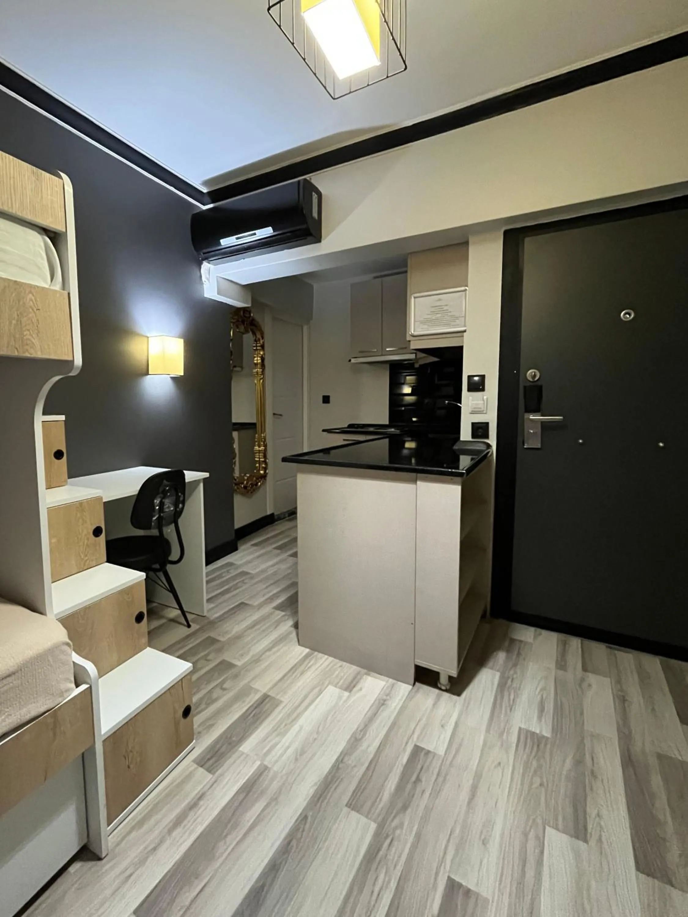 Kitchen or kitchenette in Global Hostel