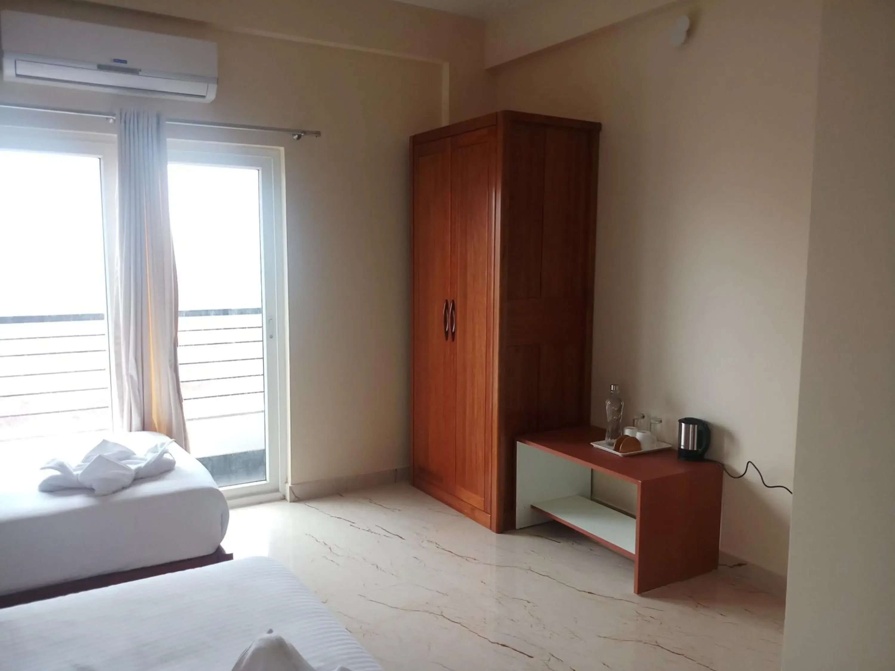 Coffee/tea facilities, Bed in Lali Petals Coffee/tea facilities, Bed in Lali Petals