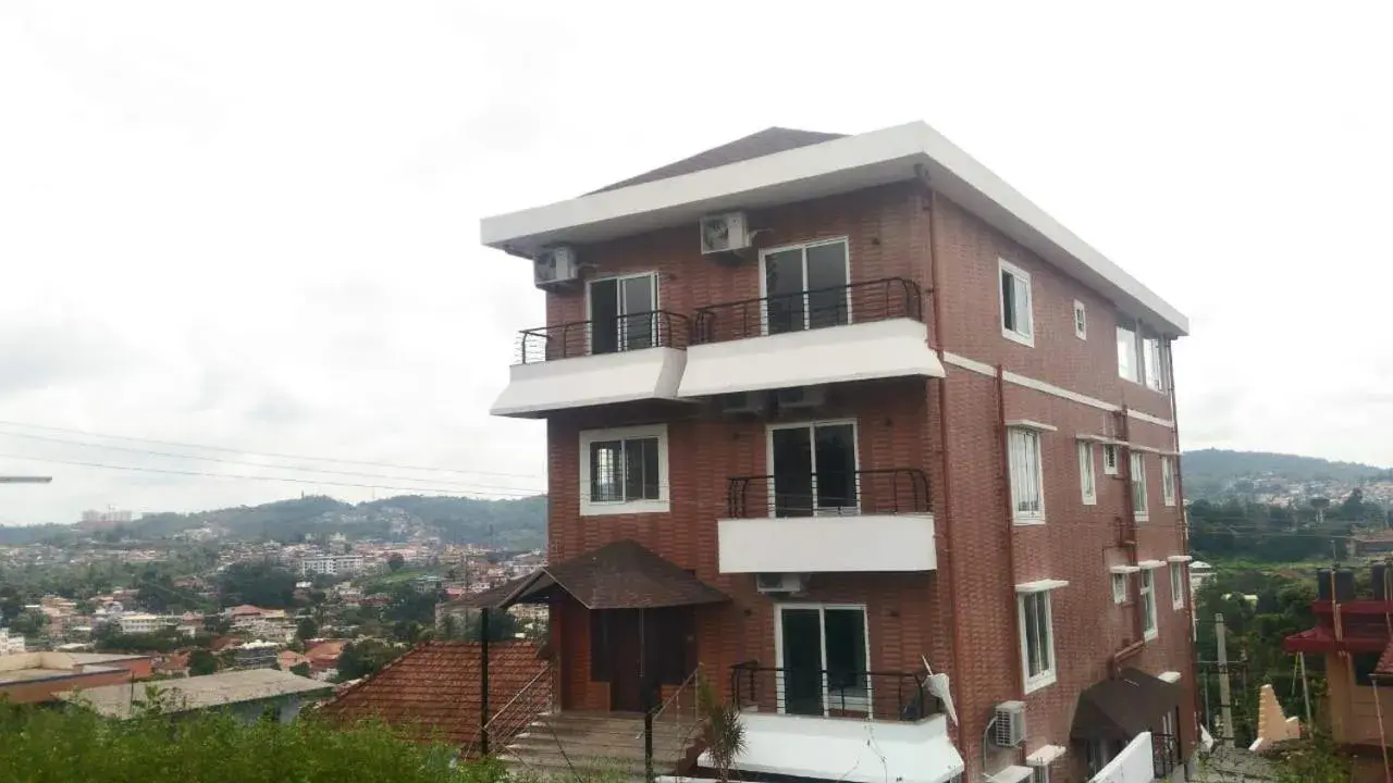 Facade/entrance in Lali Petals Facade/entrance in Lali Petals