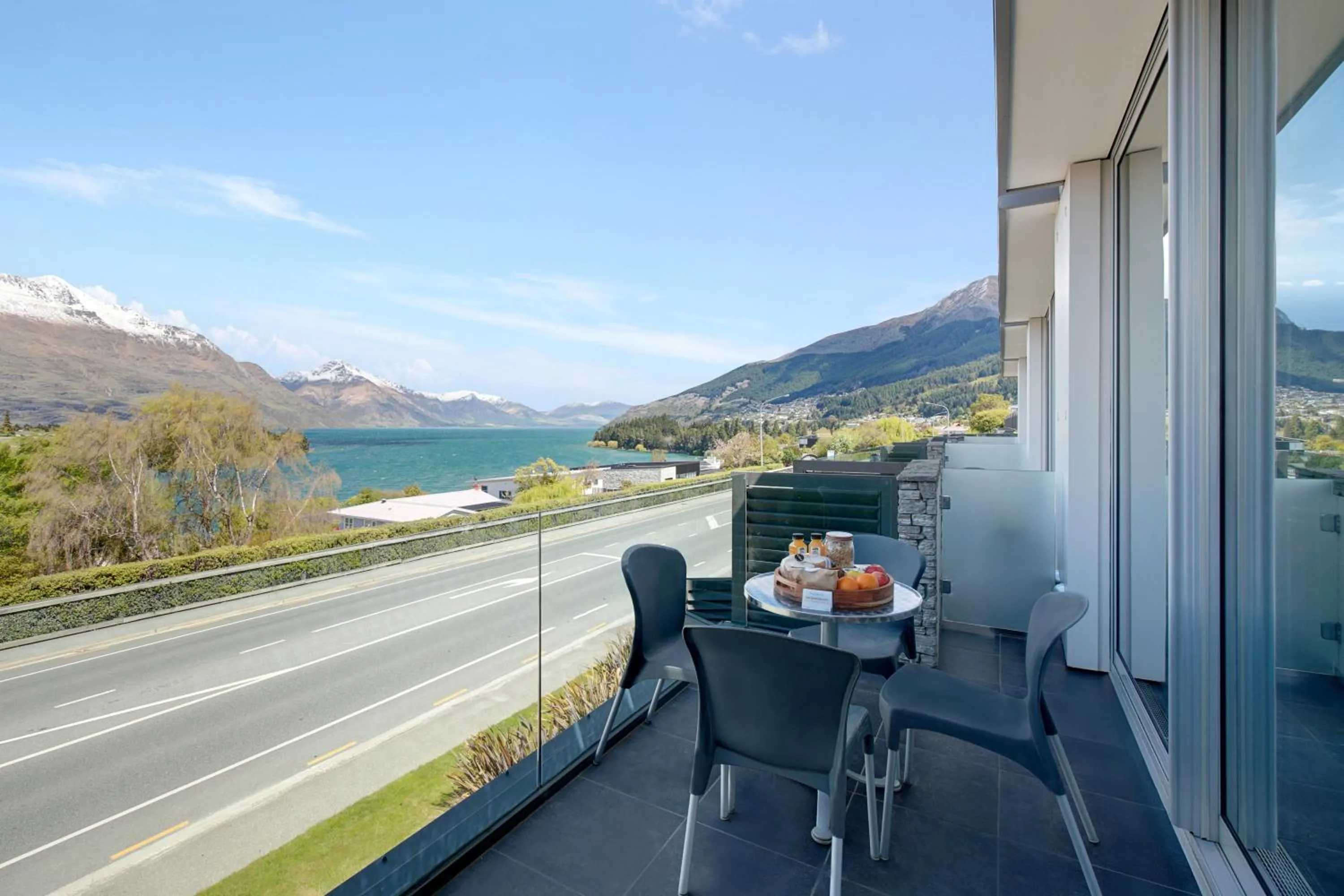 Balcony/Terrace in Swiss-Belsuites Pounamu Queenstown