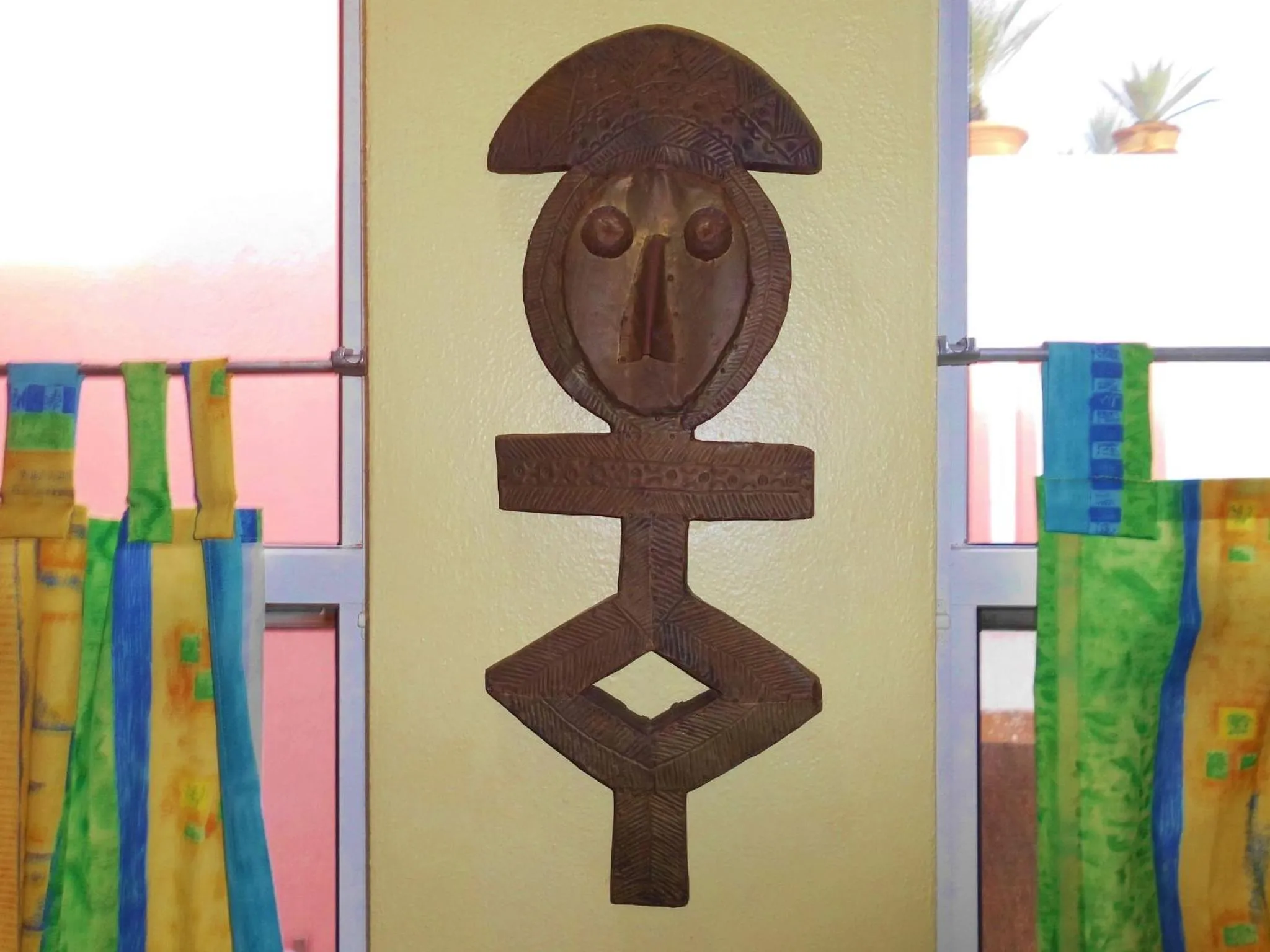 Decorative detail in Casa Gatos