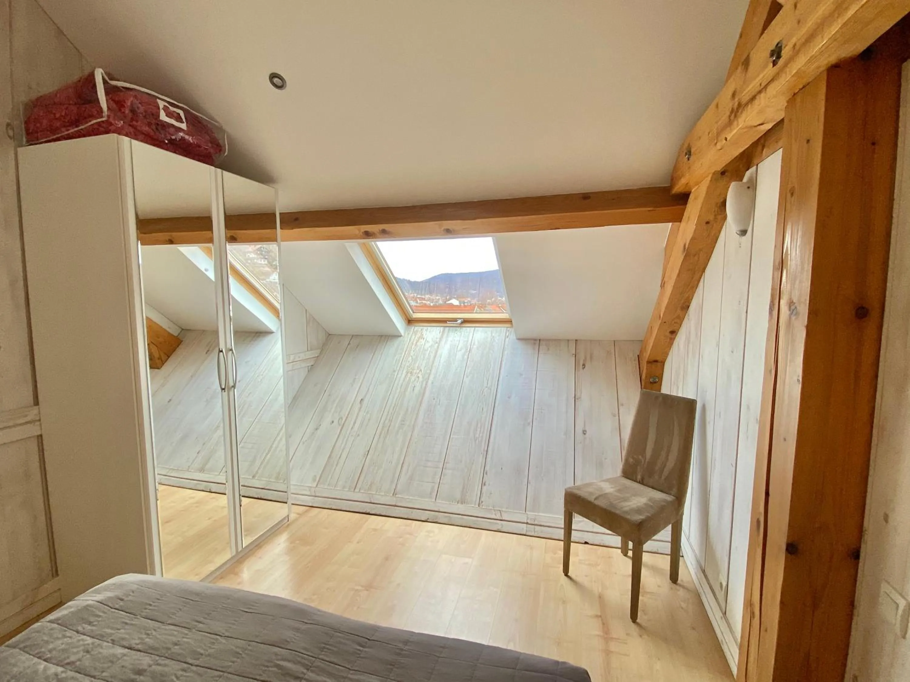 Photo of the whole room, Bed in Tilleul Plaza Résidence