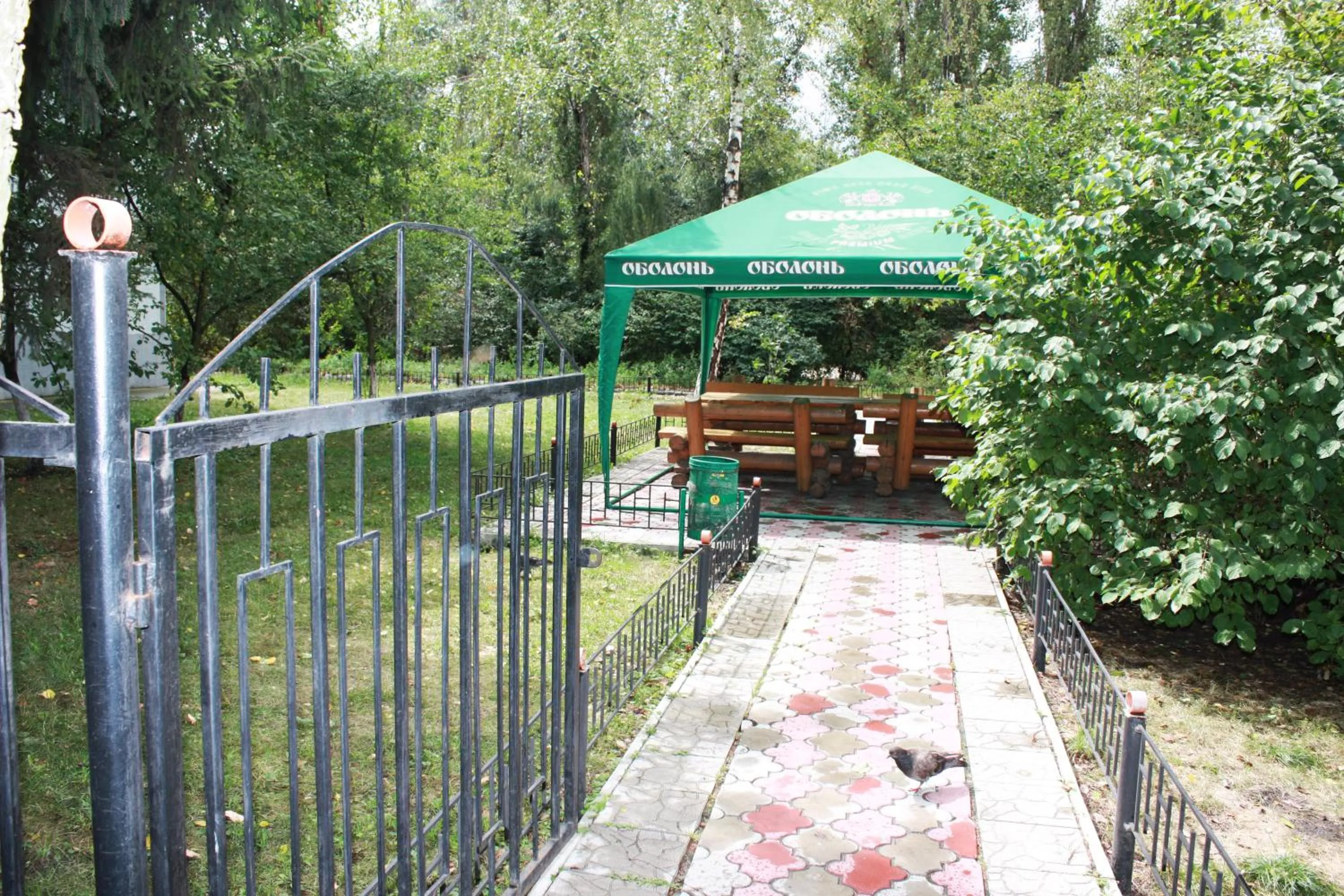 Restaurant/places to eat in Vydubychi