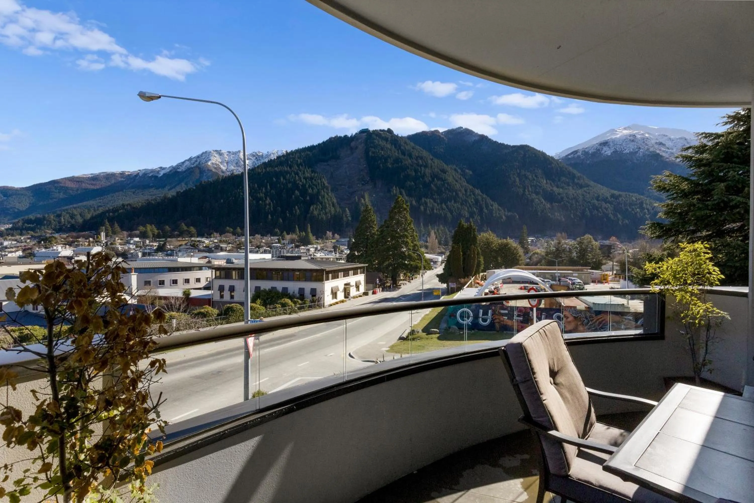 Mountain view in The Glebe Apartments