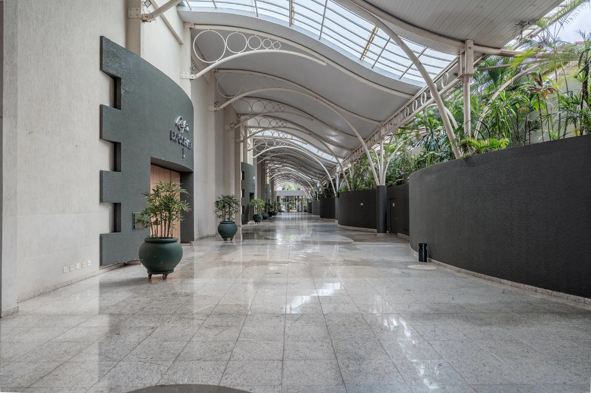 Rafain Palace Hotel & Convention Center