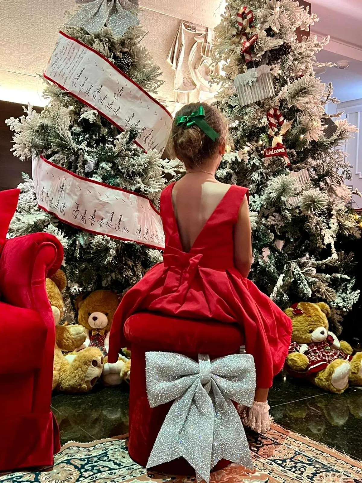 People in Rafain Palace Hotel & Convention Center