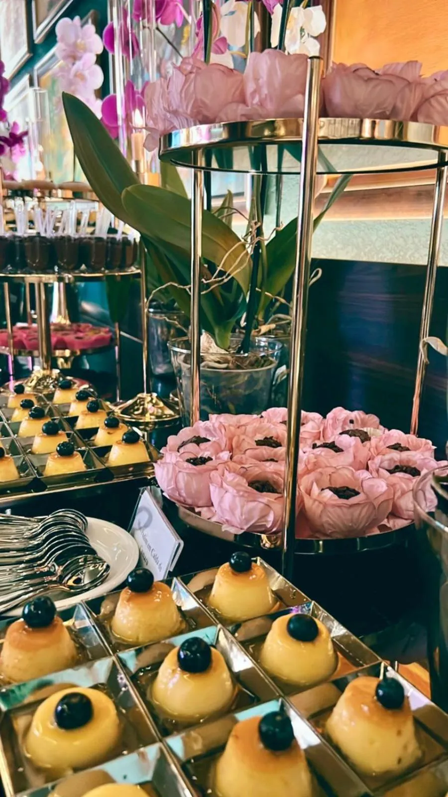 Breakfast in Rafain Palace Hotel & Convention Center