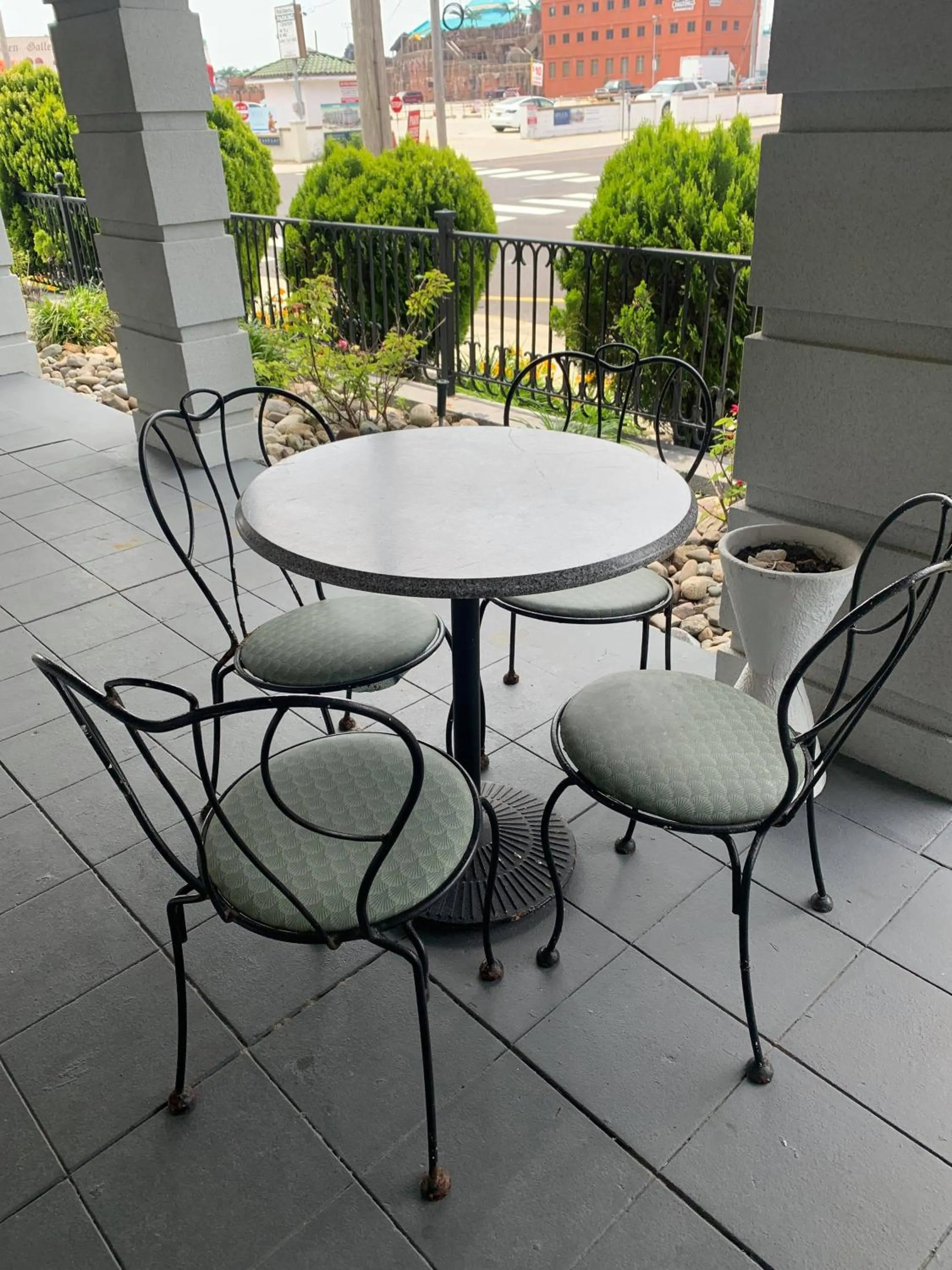 Ocean Manor 1100 Inn