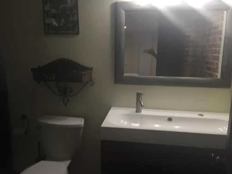 Bathroom in Ocean Manor 1100 Inn