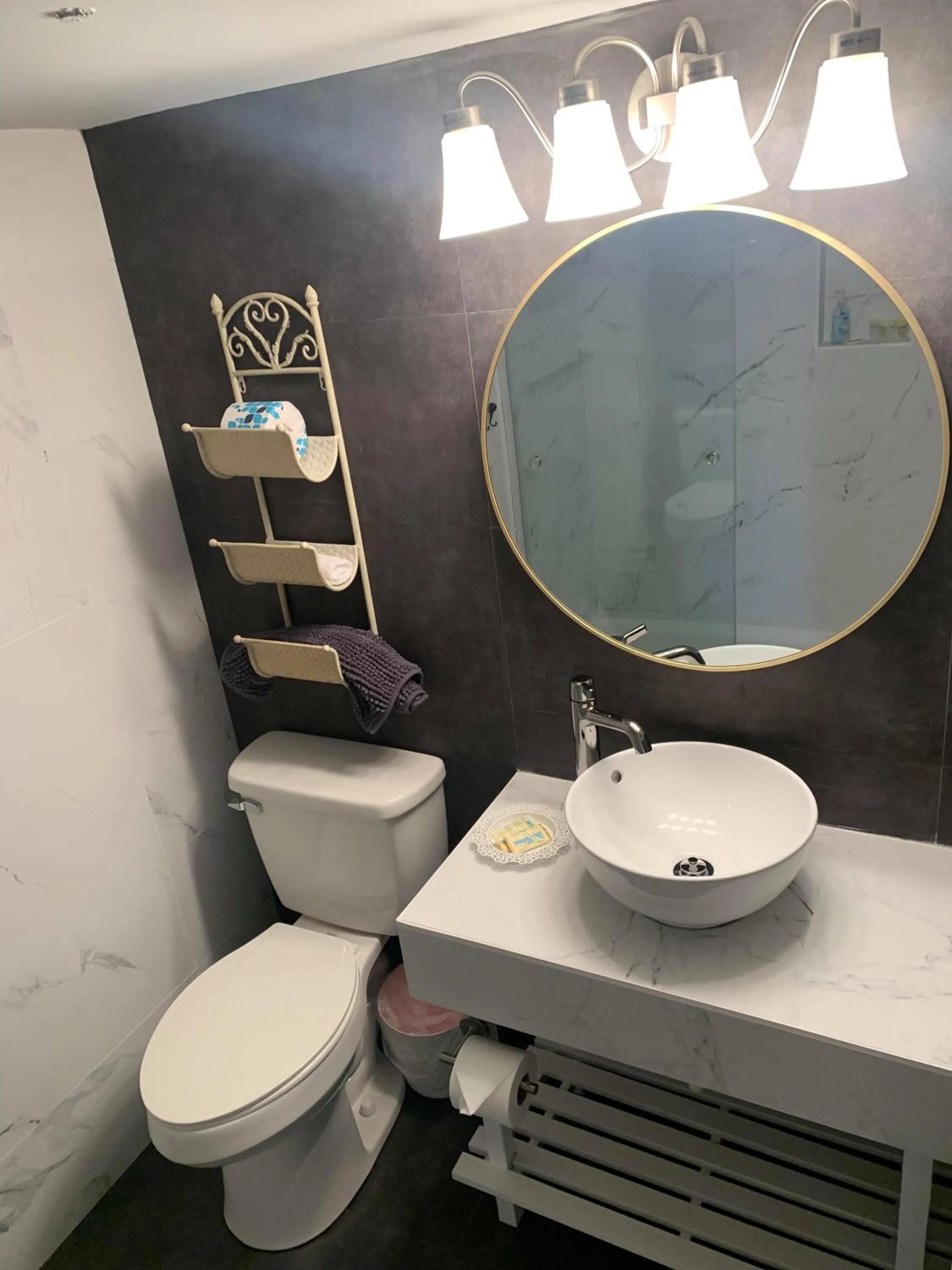 Ocean Manor 1100 Inn