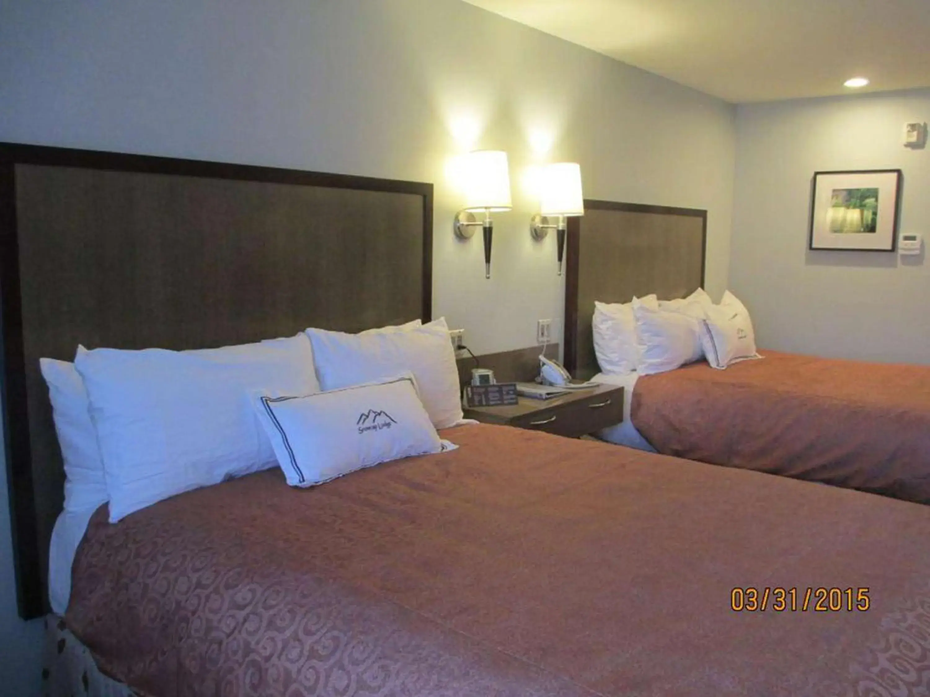 Photo of the whole room, Bed in Best Western Snowcap Lodge Photo of the whole room, Bed in Best Western Snowcap Lodge