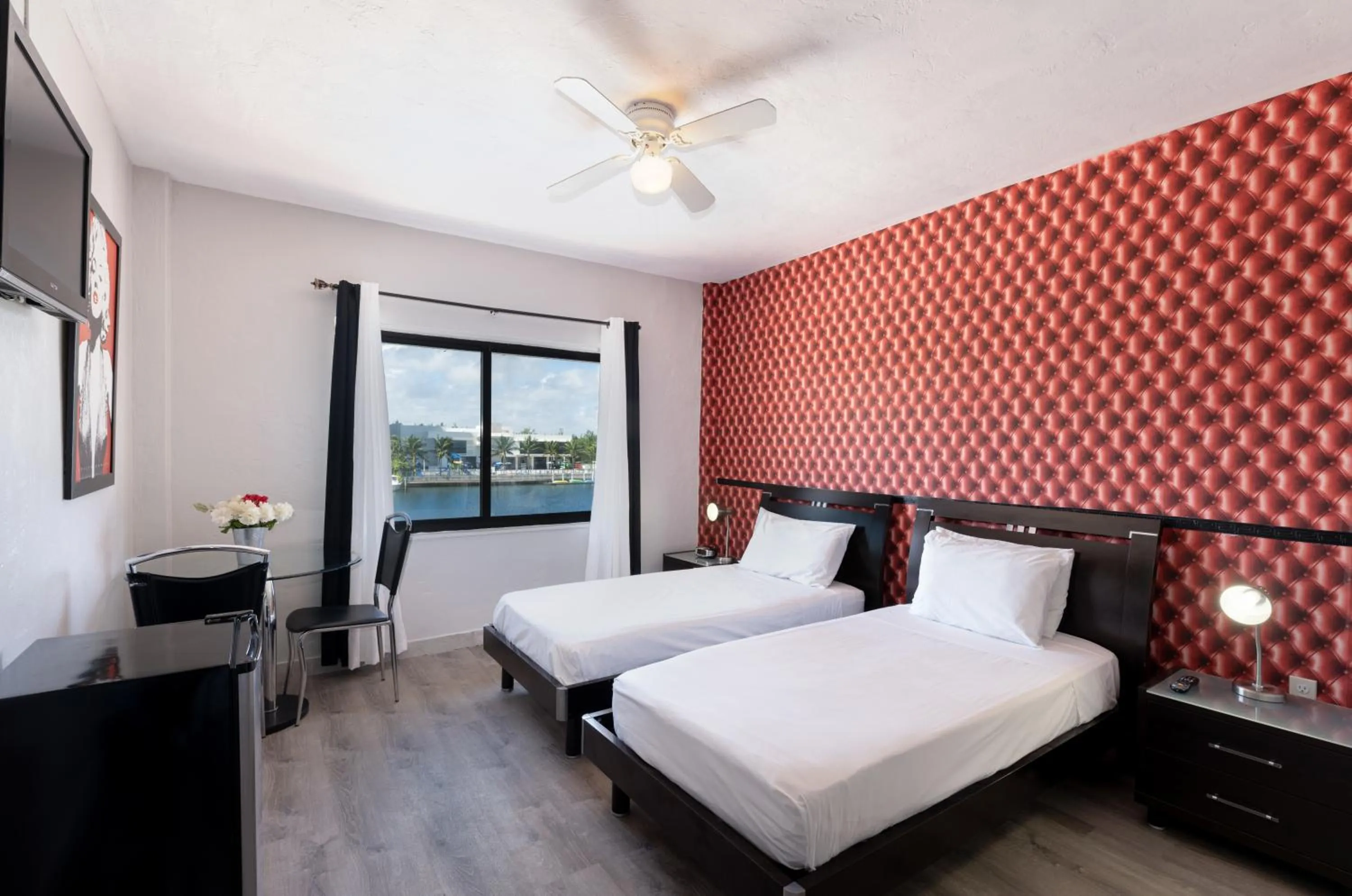 Bed in Notebook Miami Beach