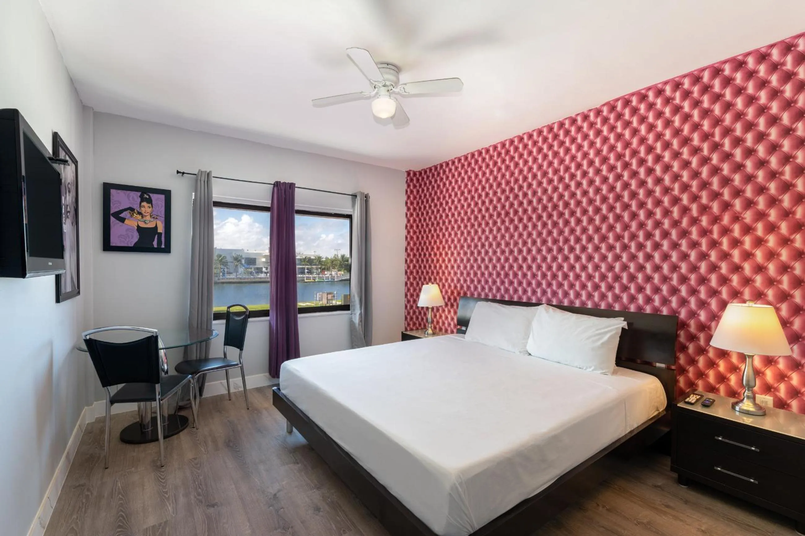 Bed in Notebook Miami Beach