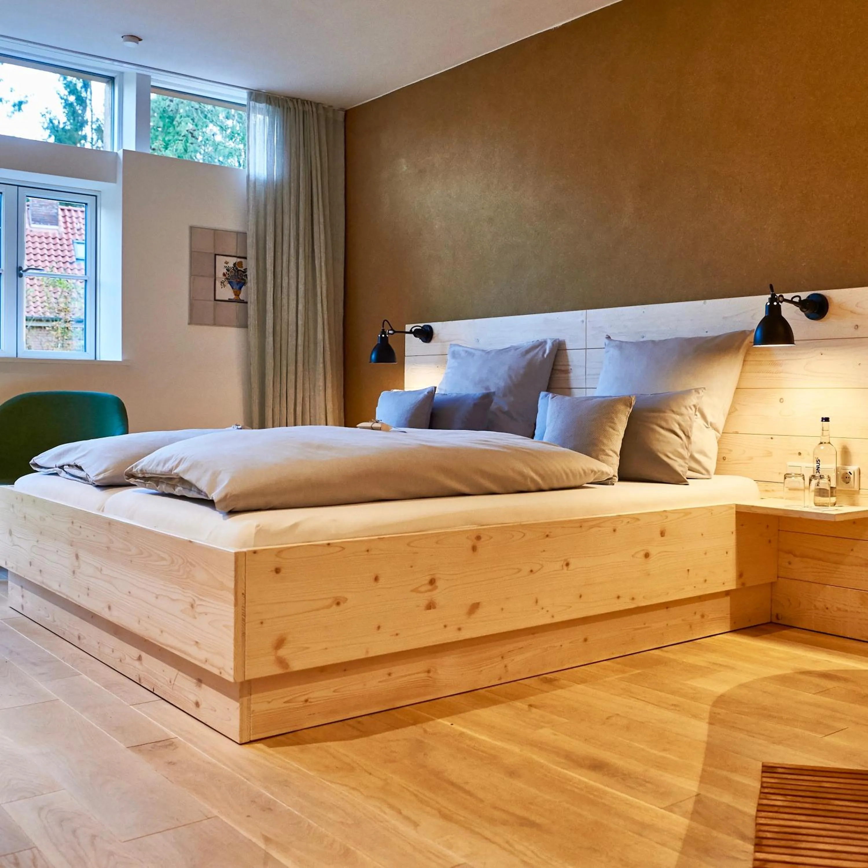 Photo of the whole room, Bed in Nordenholzer Hofhotel