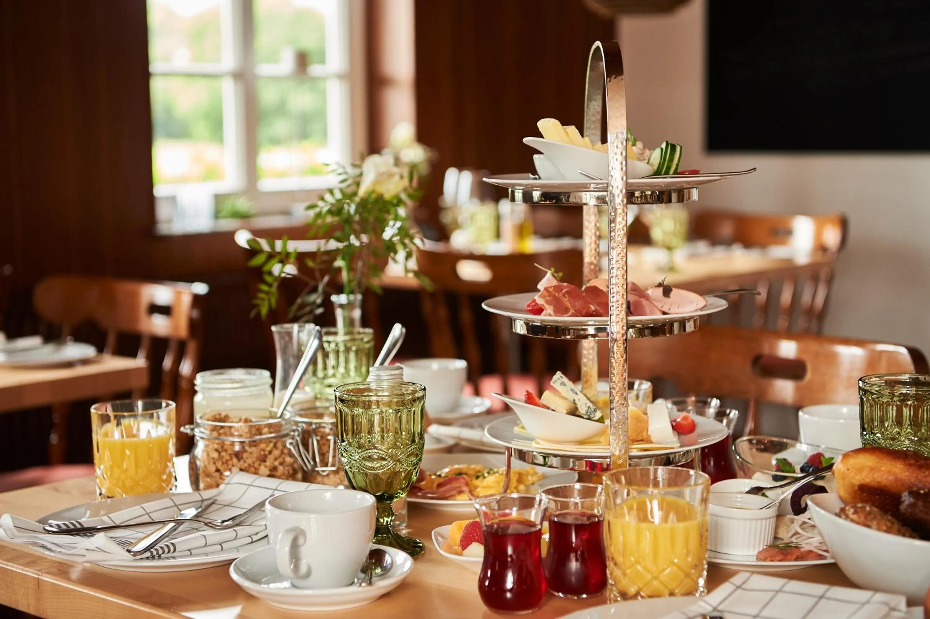 Restaurant/places to eat in Nordenholzer Hofhotel