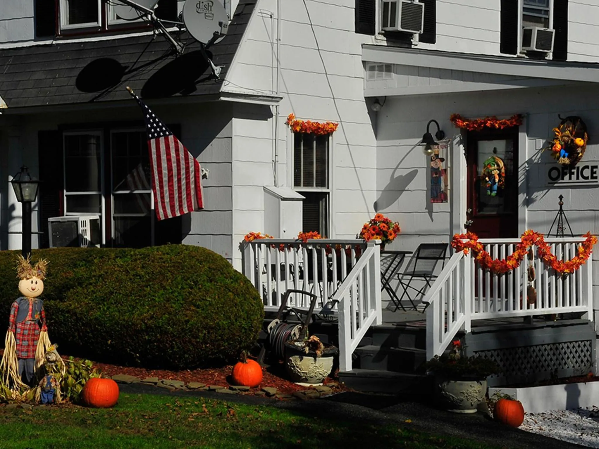 Facade/entrance in Willows Motel