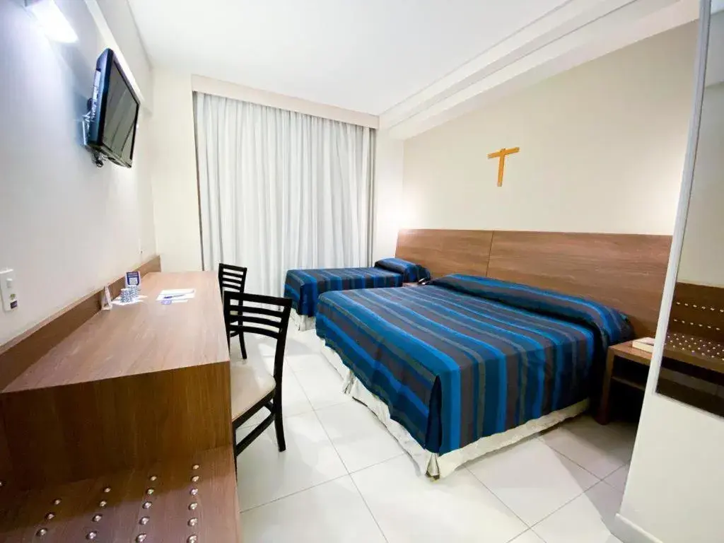 Bedroom, Bed in Hotel Rainha do Brasil Bedroom, Bed in Hotel Rainha do Brasil