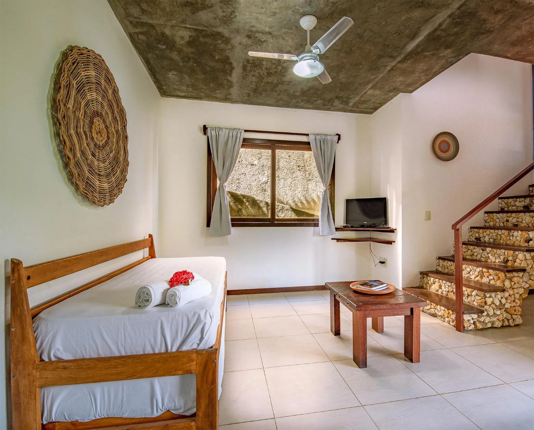 Living room, Bed in Areia Branca Apart Hotel