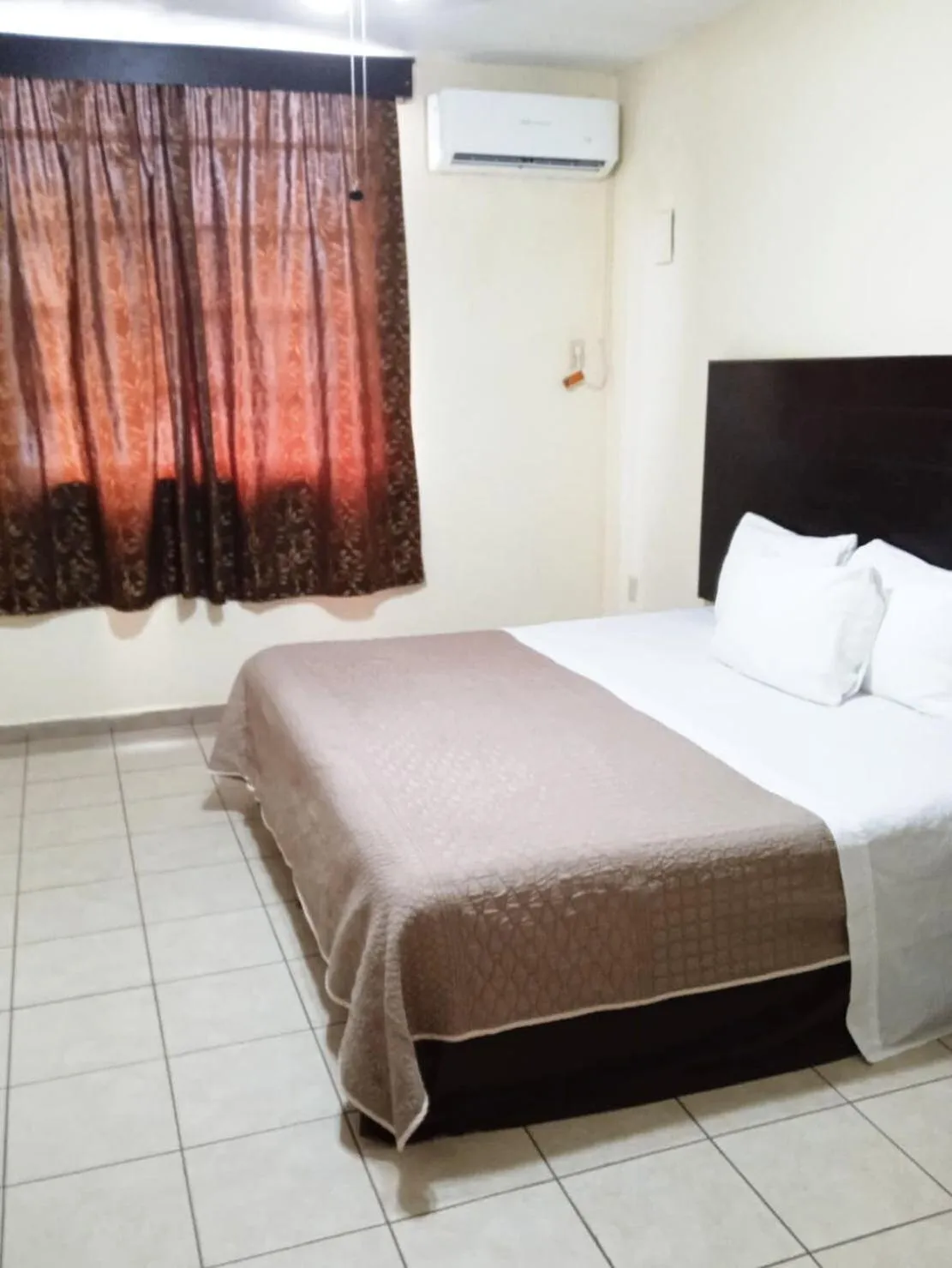 Bed in Hotel Maria Elena