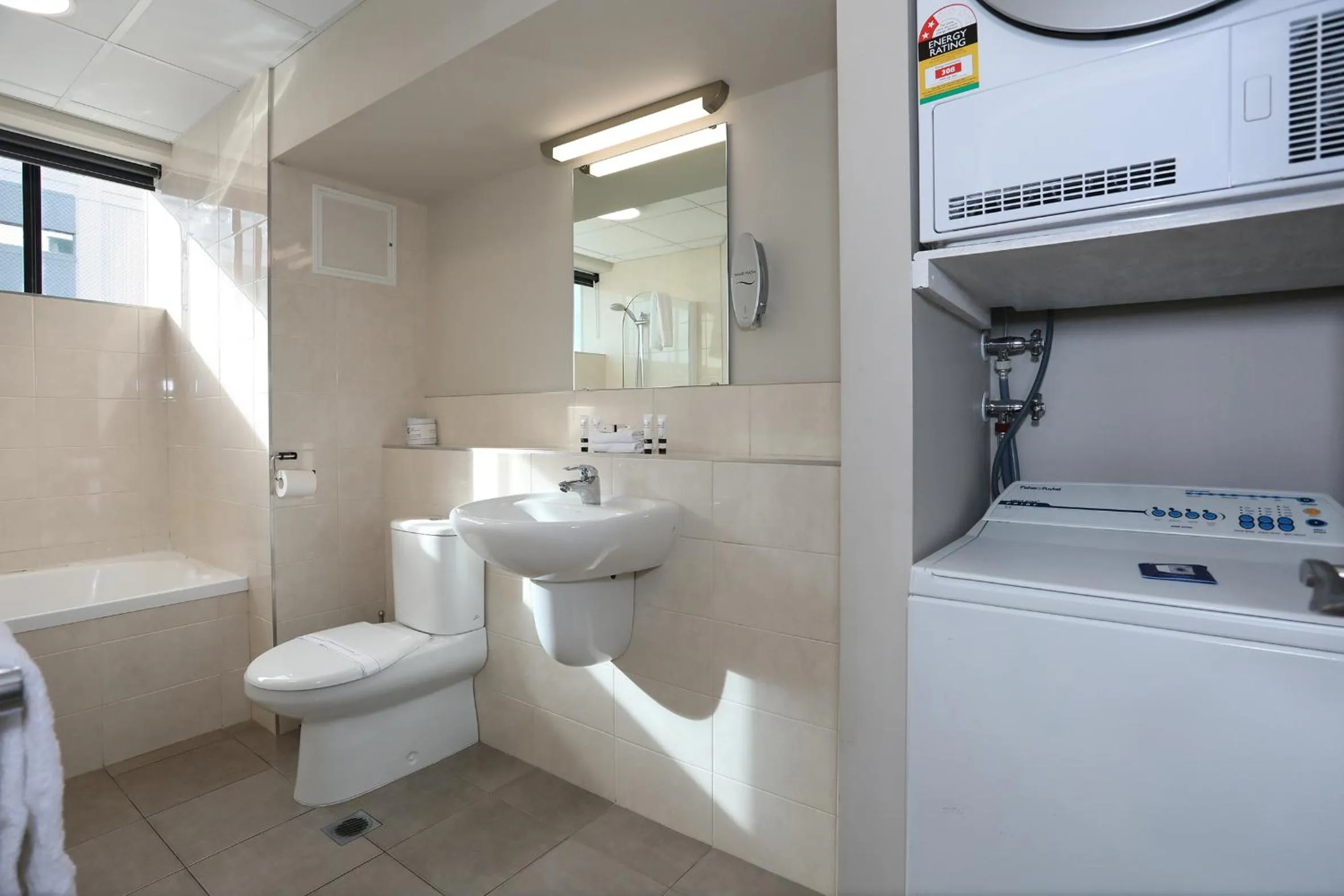 Bathroom in Quality Suites Central Square