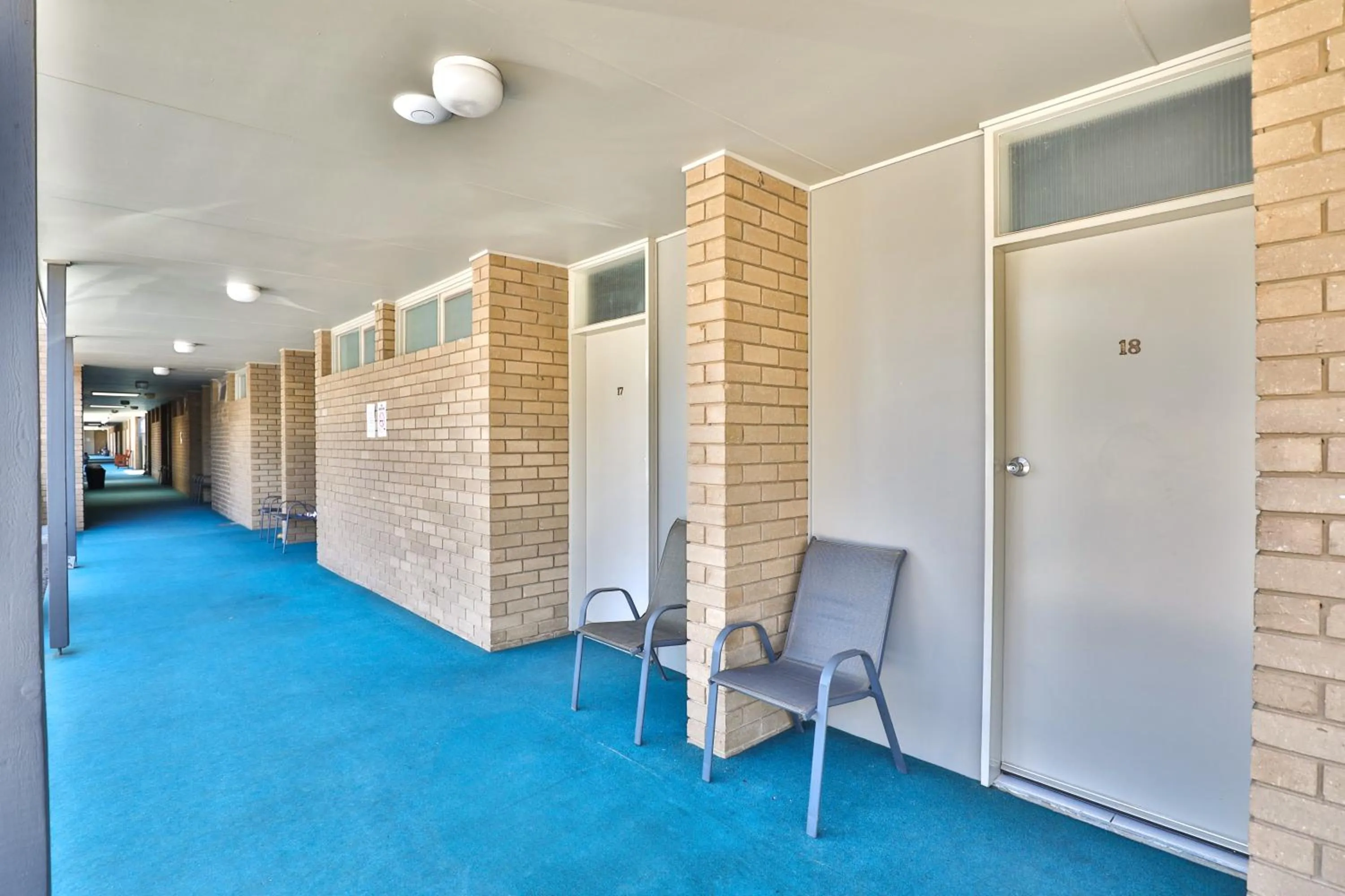 Cottonwood Motor Inn