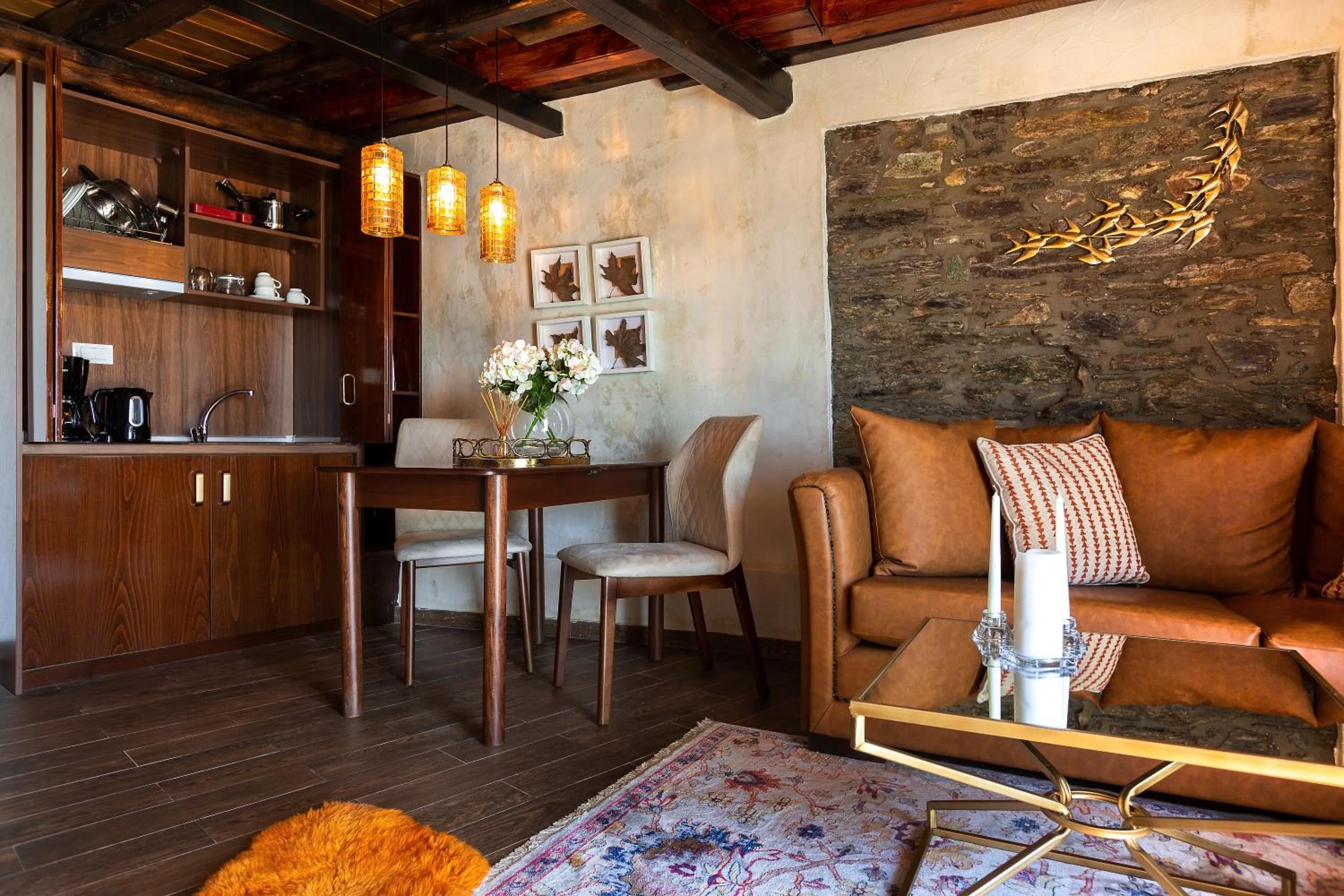 Coffee/tea facilities in 1822 Makrinitsa Suites