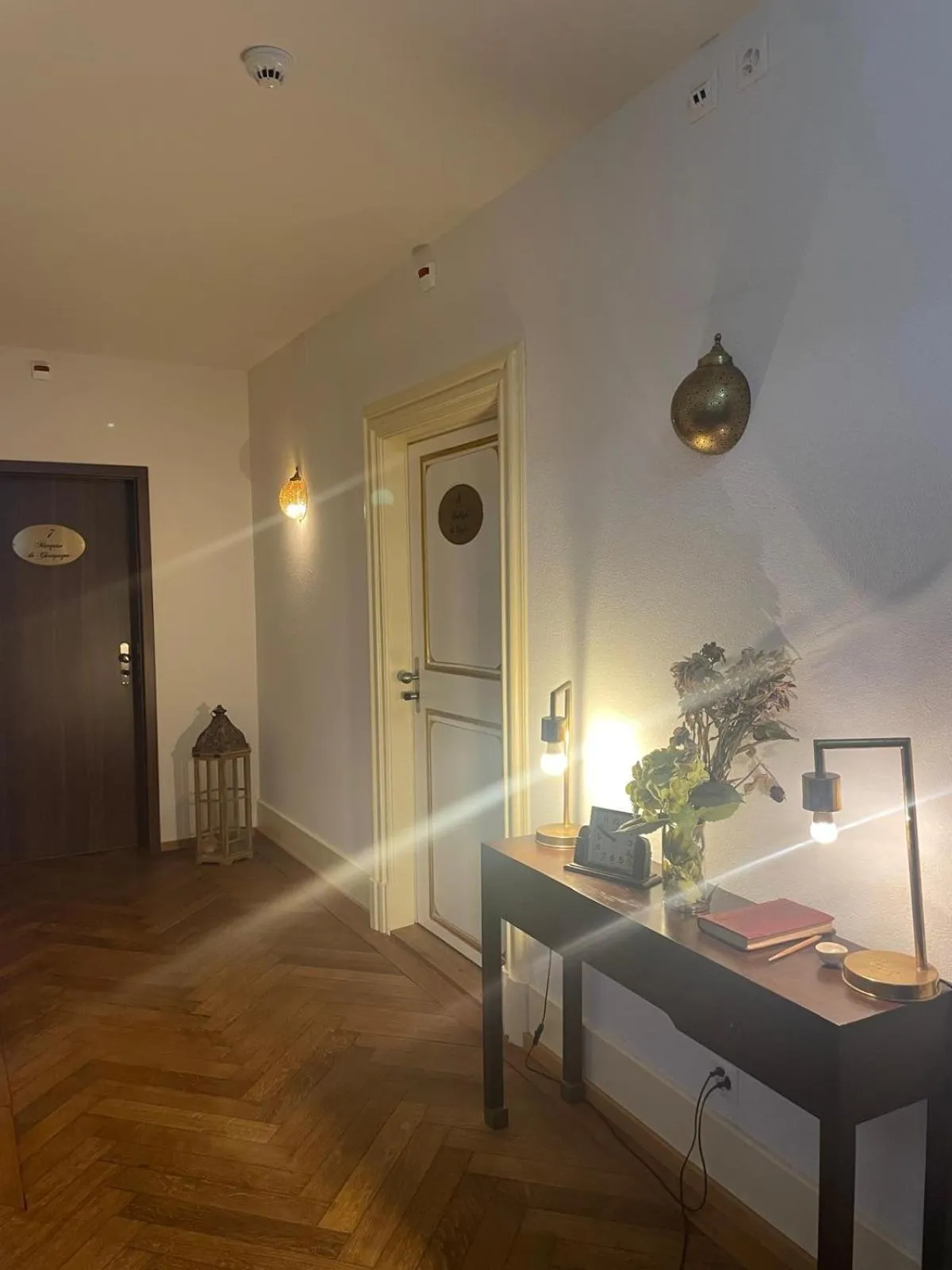 Decorative detail, Bed in La Belle-Croix