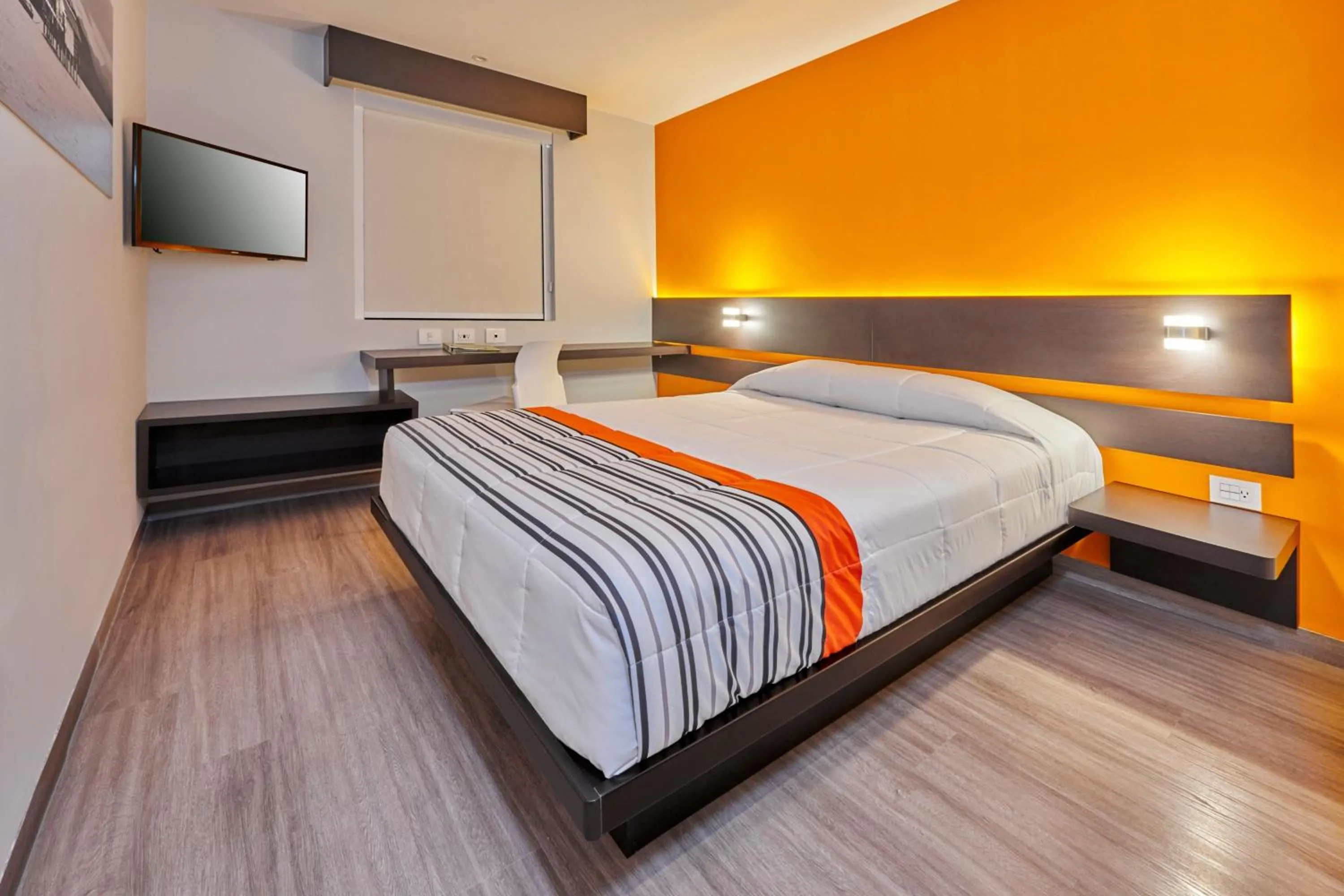 Bedroom, Bed in City Express Junior by Marriott Ciudad de México Sullivan