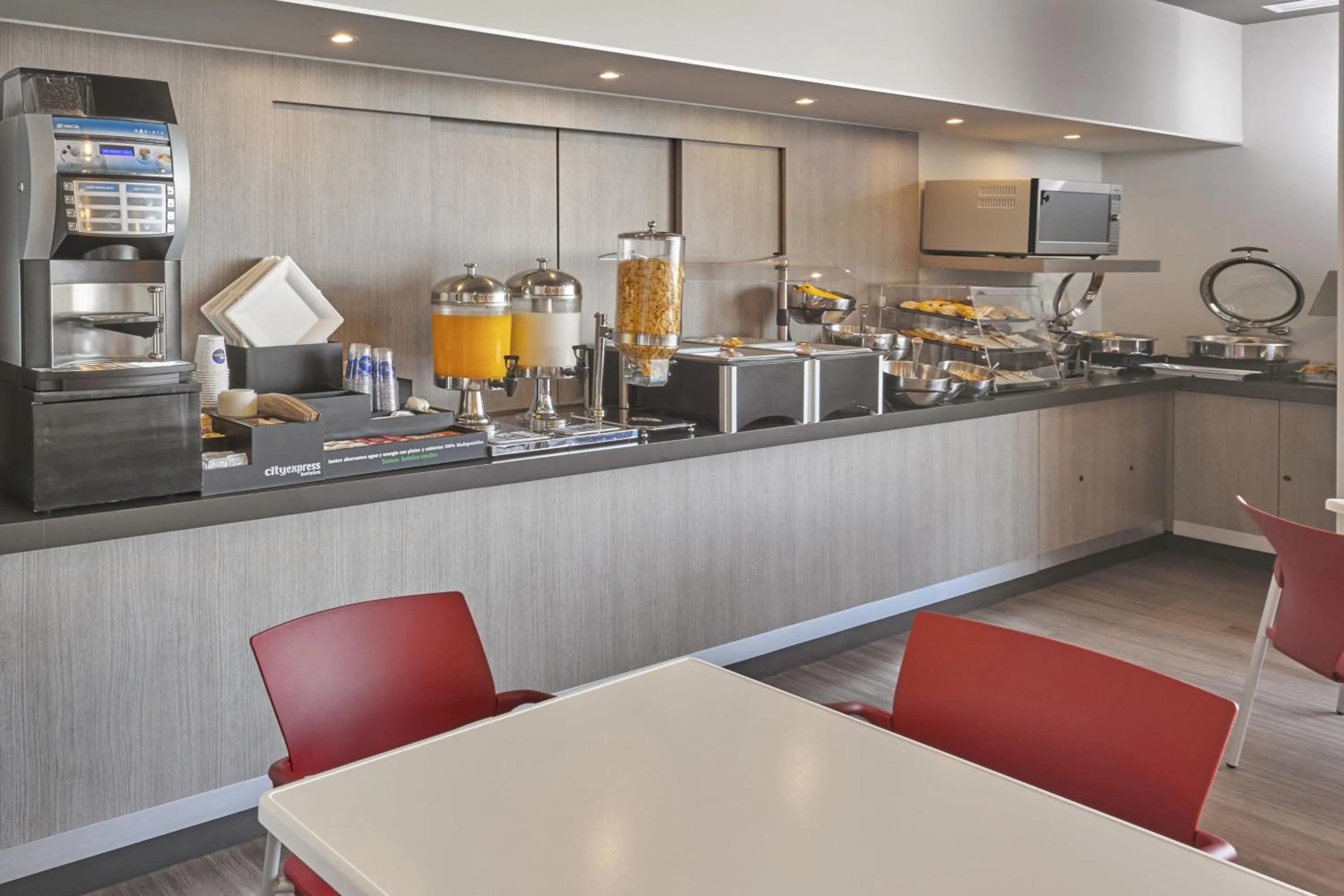 Breakfast in City Express Junior by Marriott Ciudad de México Sullivan