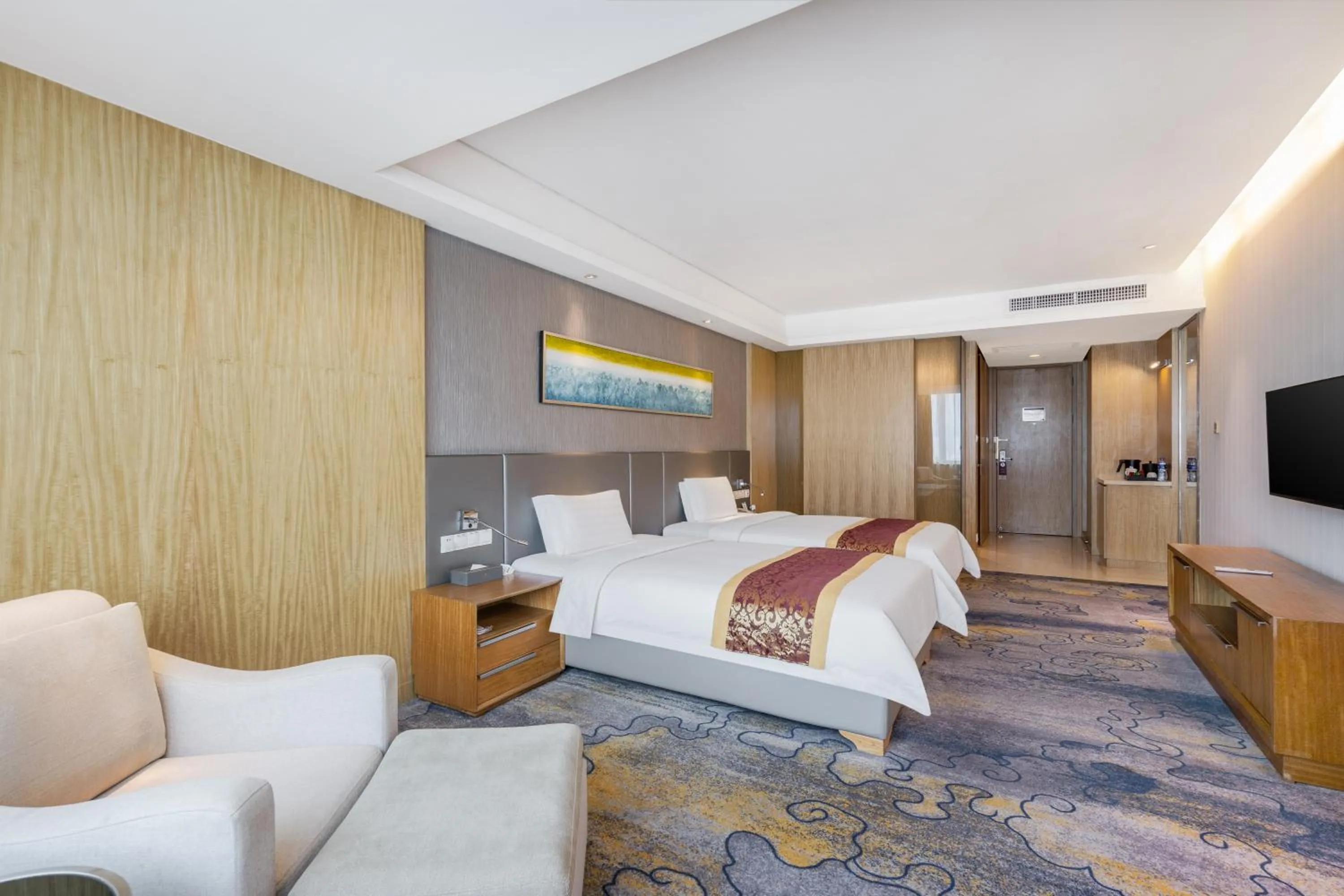 Bedroom, Bed in Pearl River International Hotel（International Textile City）