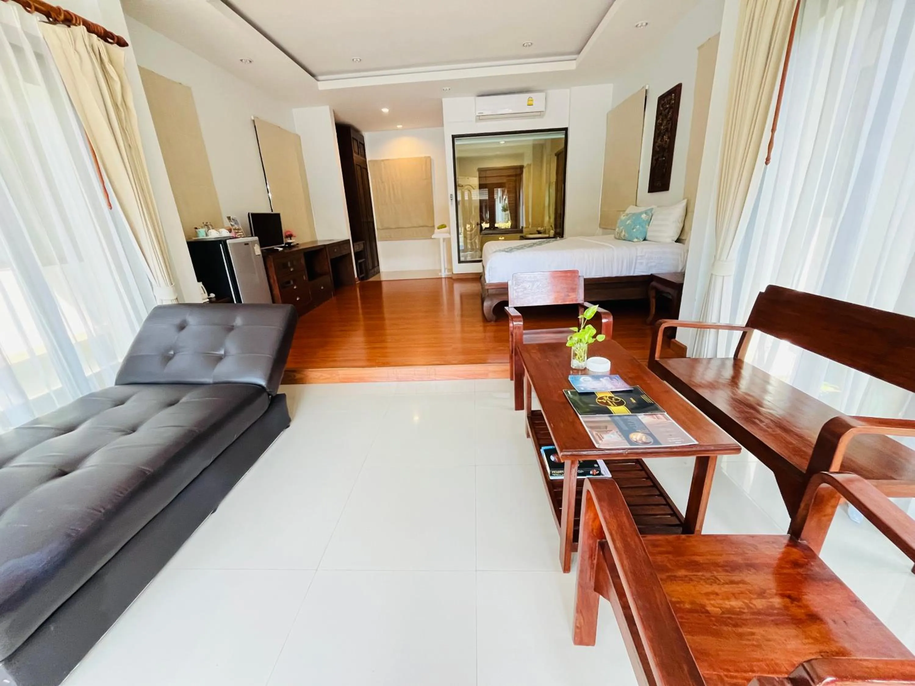 Property building in Poolsawat Villa - SHA Plus