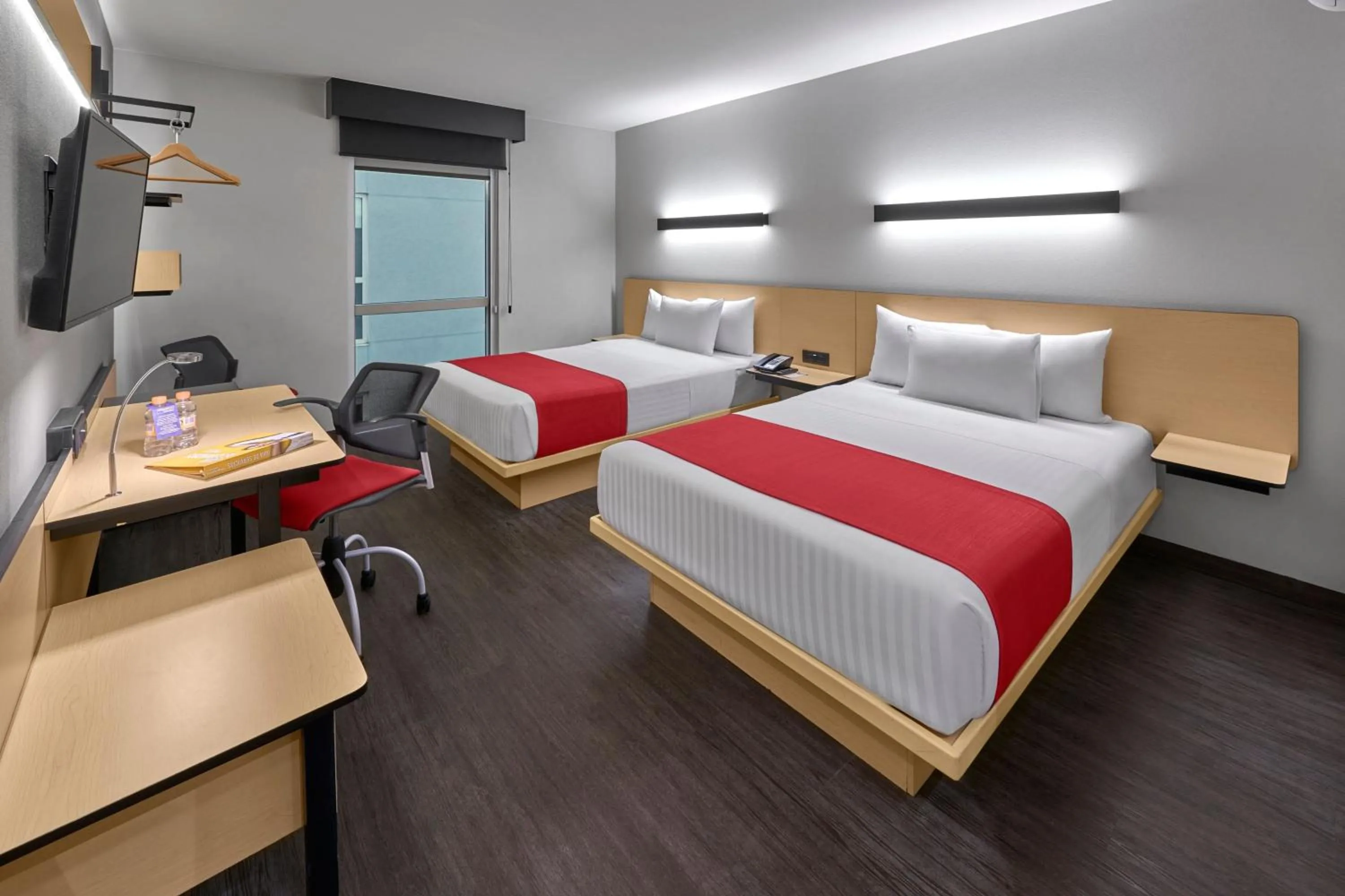 Photo of the whole room, Bed in City Express by Marriott Ciudad de México La Villa