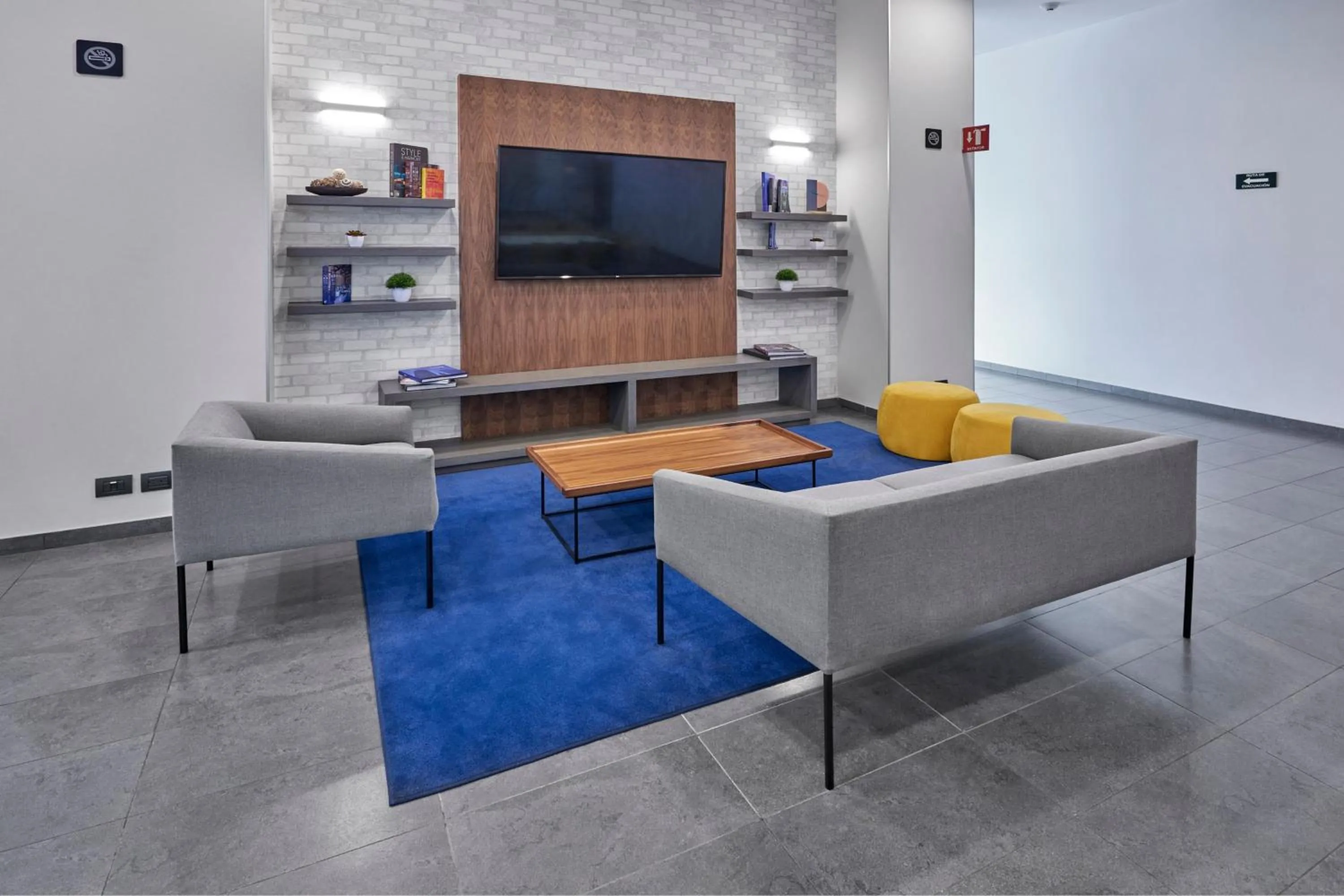 Lobby or reception in City Express by Marriott Ciudad de México La Villa