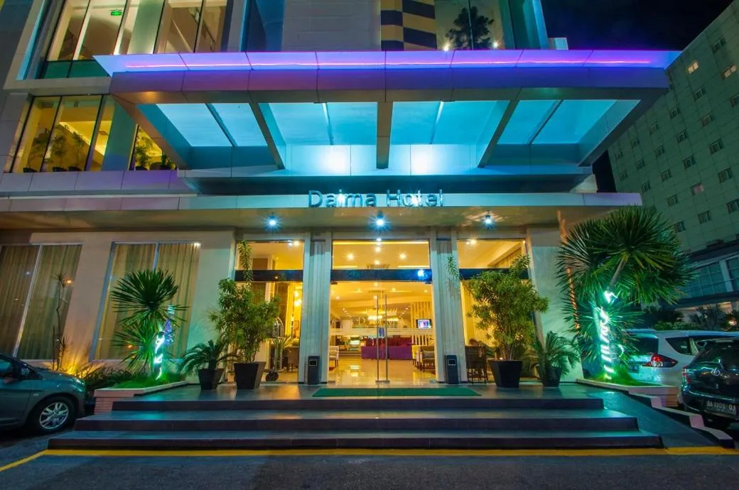 Daima Hotel Padang