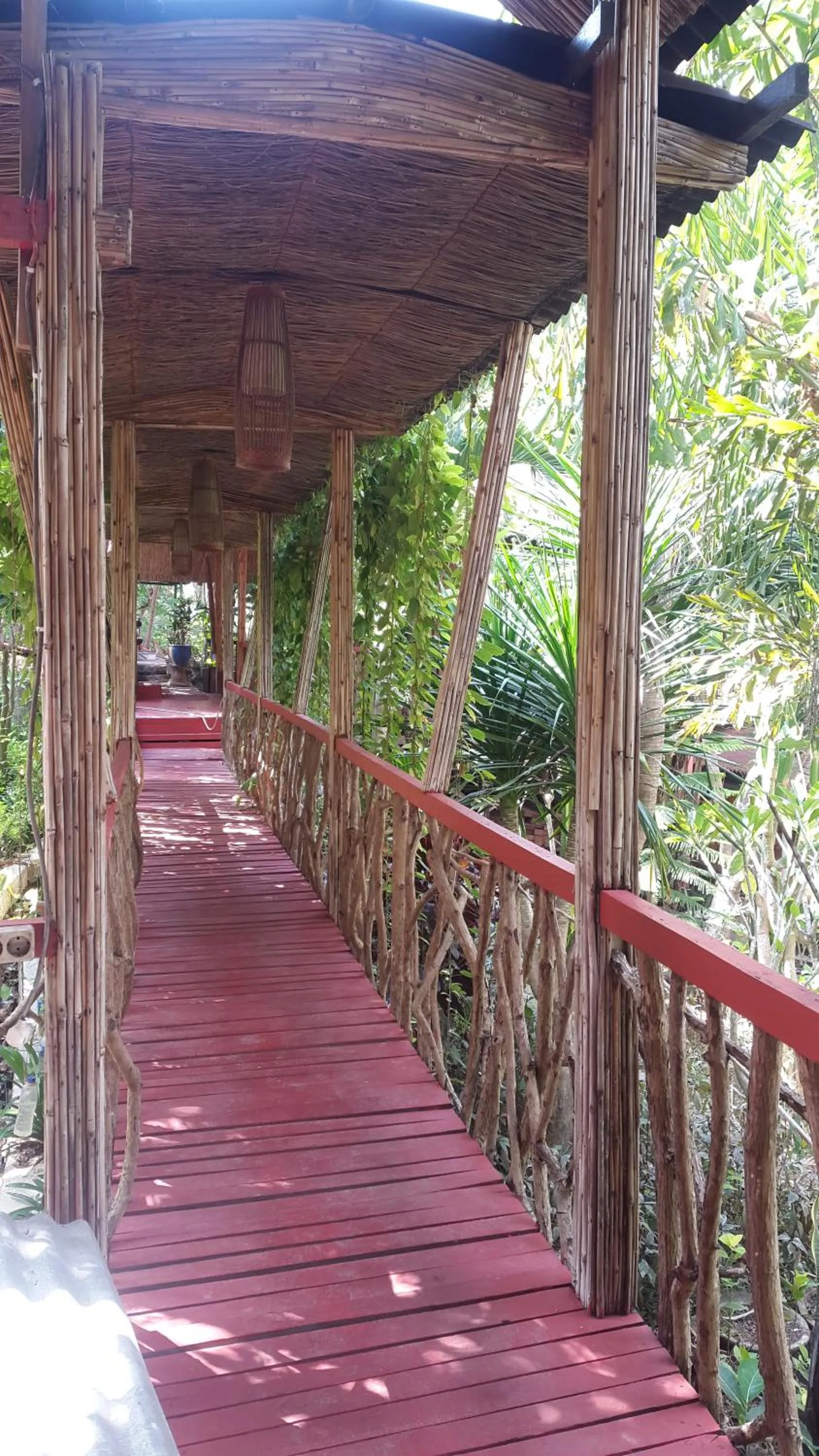 Centro Bajo Hotel & Resto