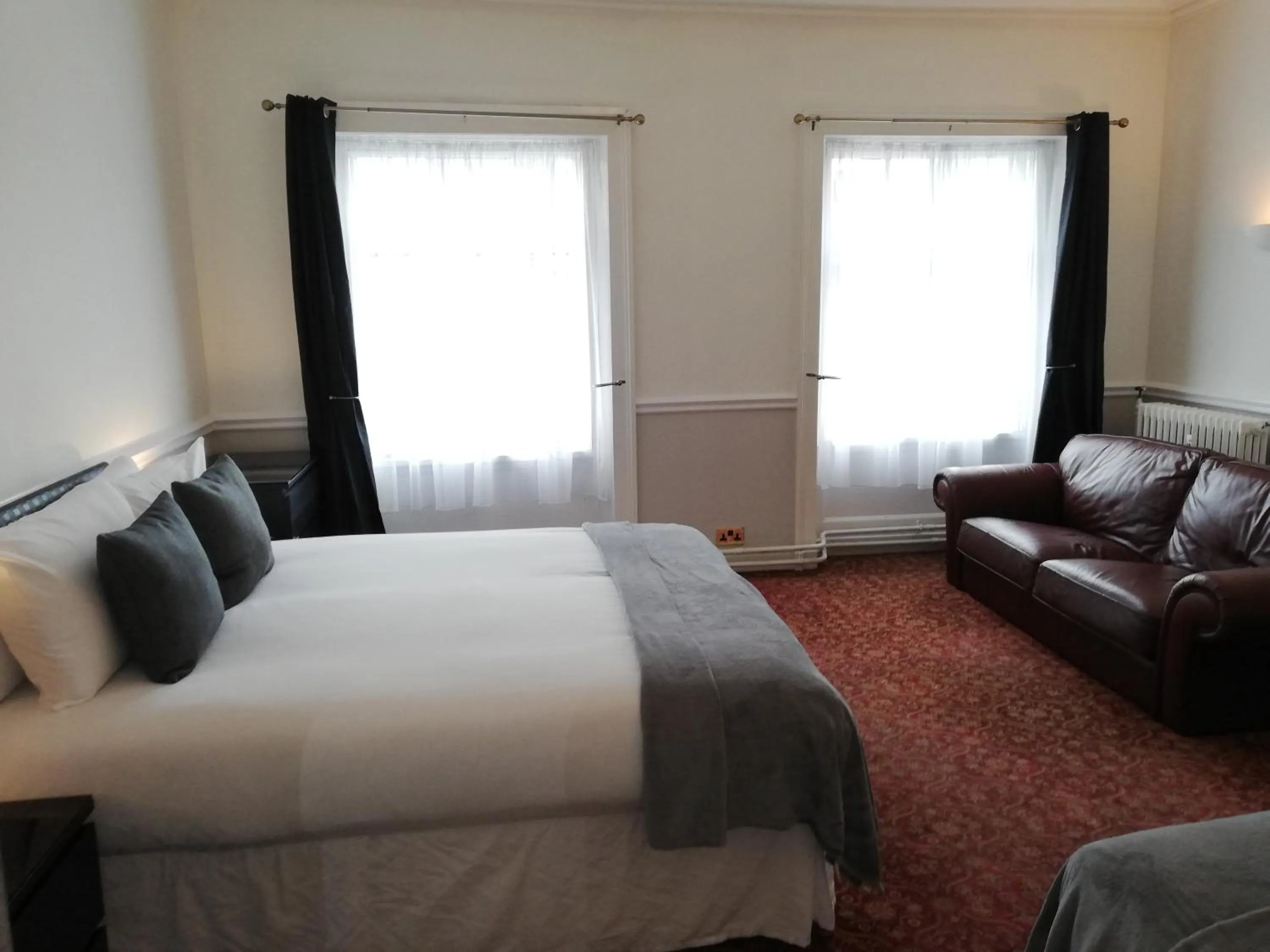 Bed in City Studios - Rodney Street