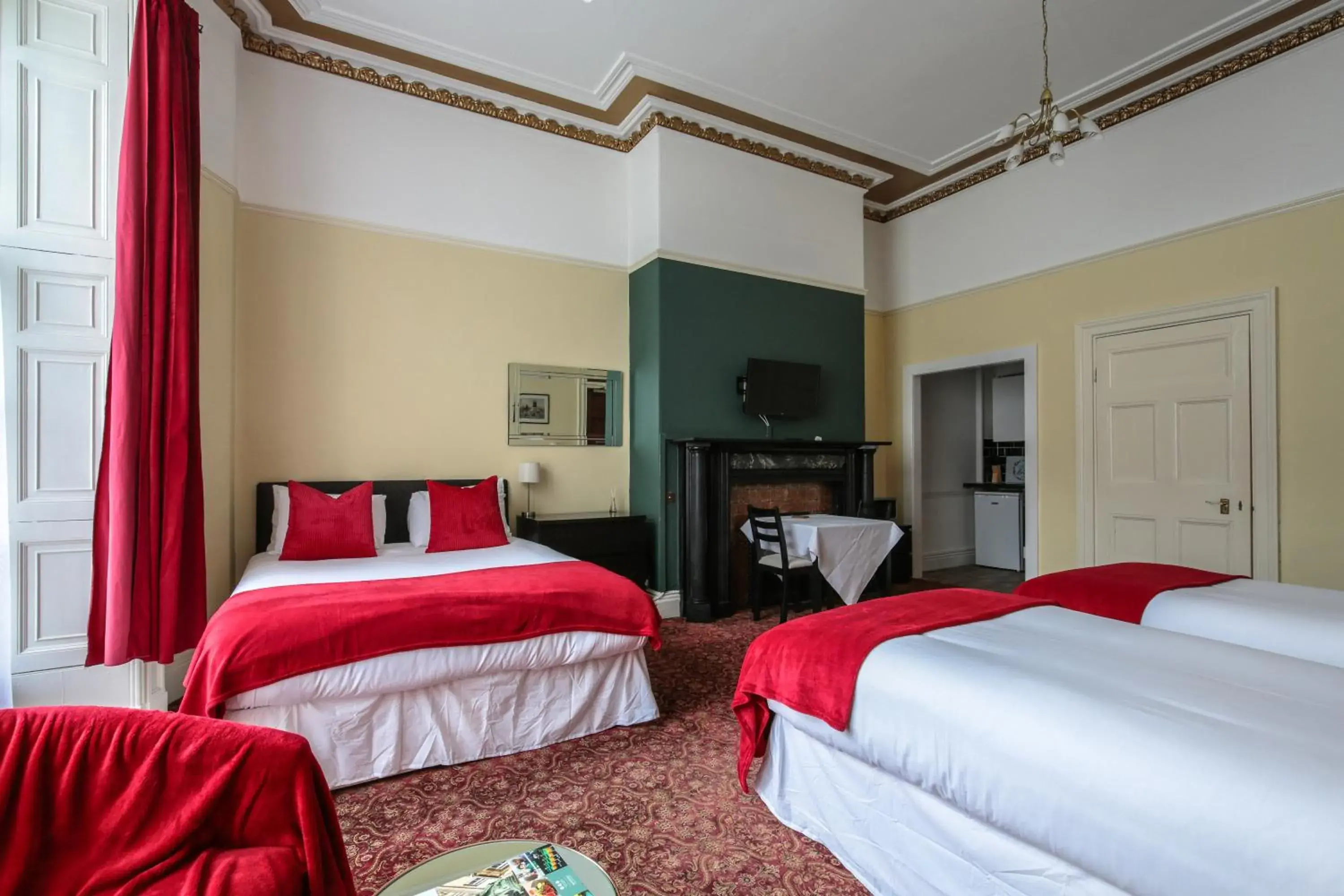 Bed in City Studios - Rodney Street Bed in City Studios - Rodney Street