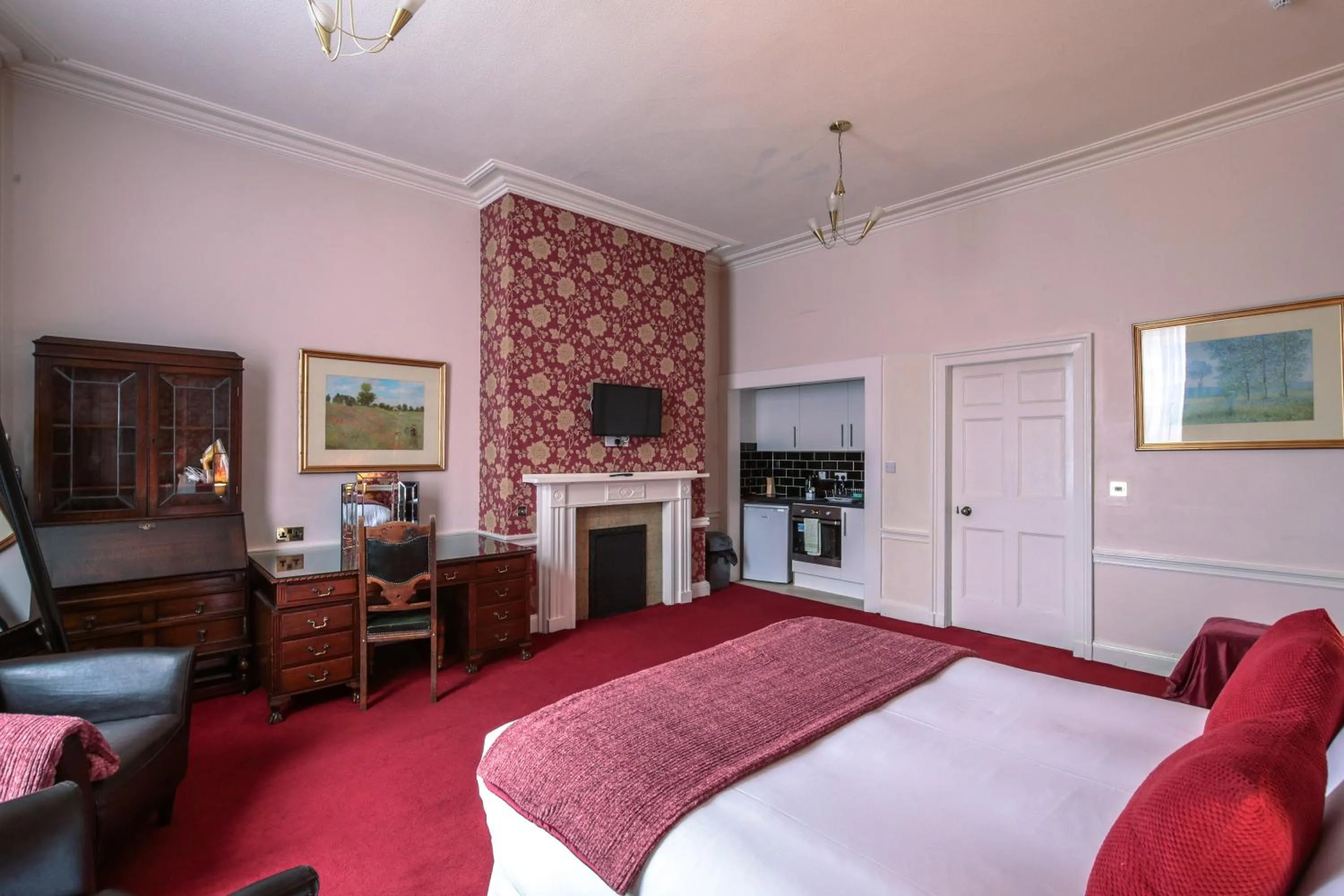 Bed in City Studios - Rodney Street